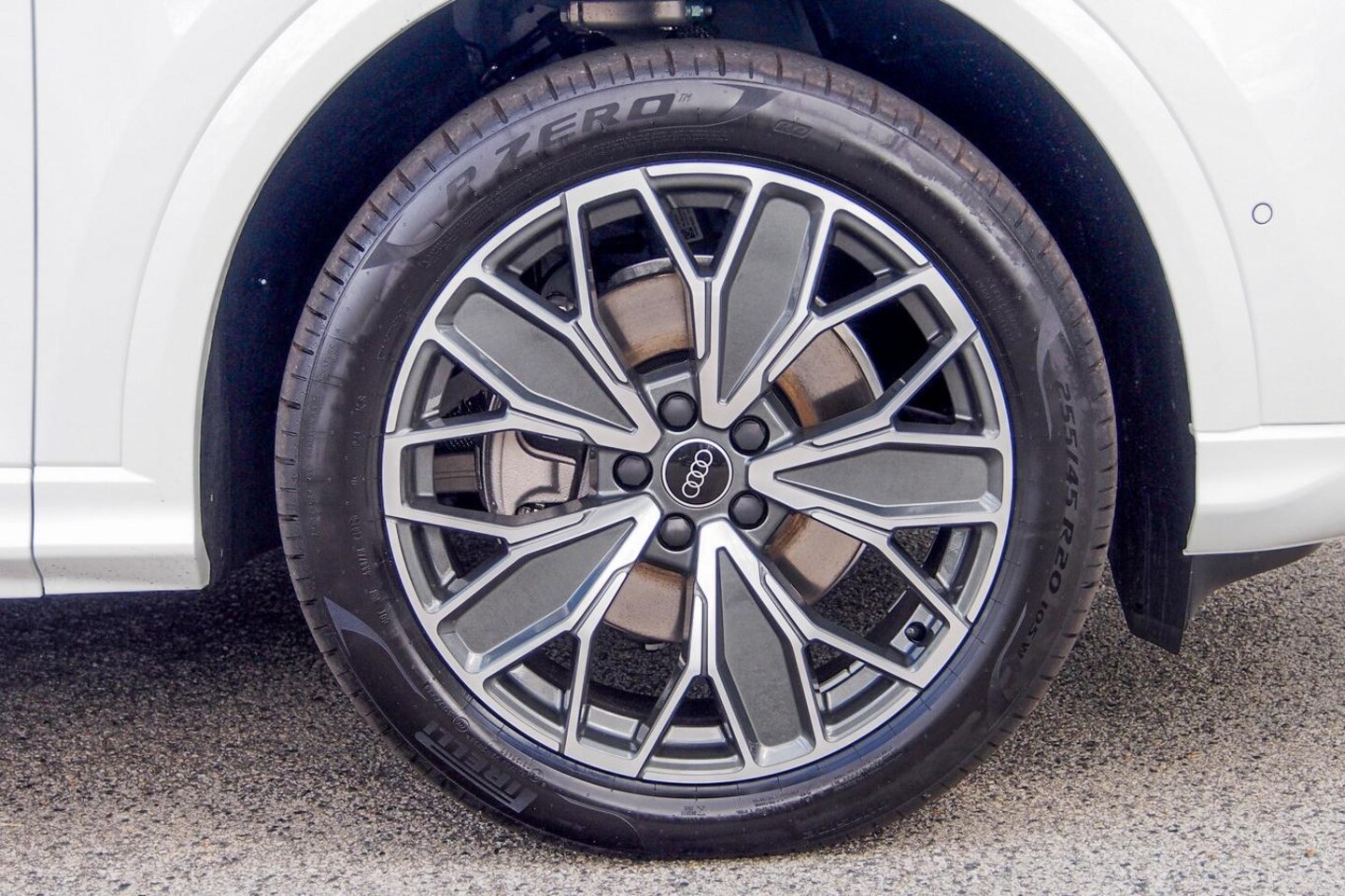 Image about Audi Q5 SUV TFSI quattro 200 kW sport