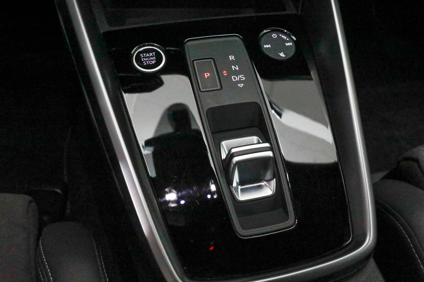 Bild über Audi A3 Sportback advanced 35 TFSI S tronic - für weitere Informationen kontaktieren Sie den Audi Partner