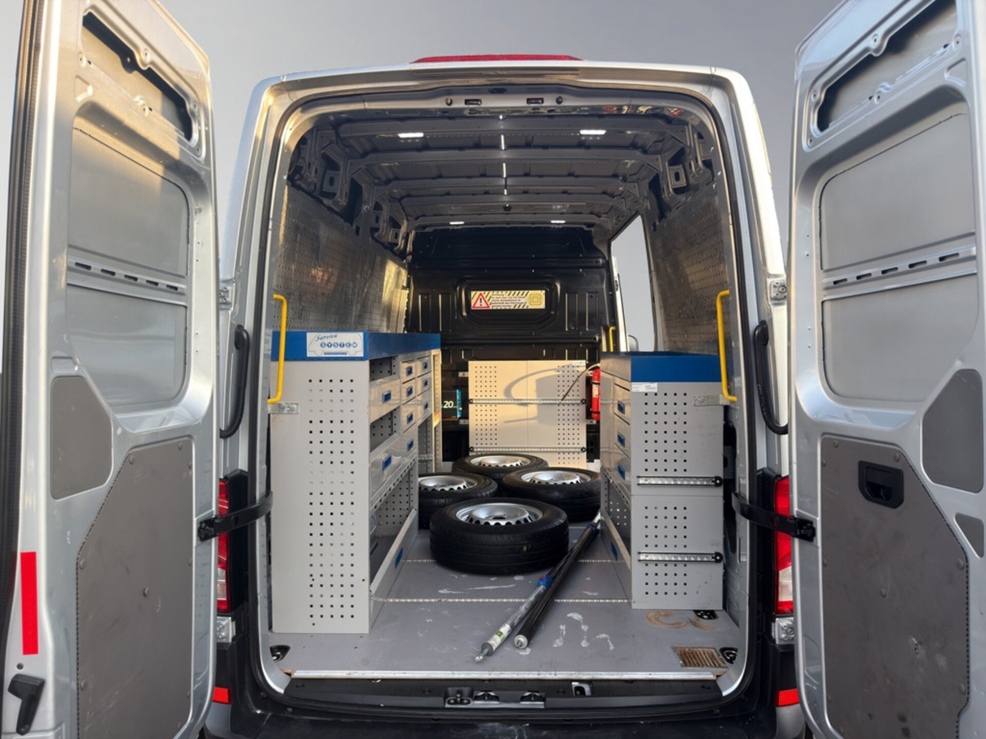 Volkswagen Crafter Kasten mittlerer Radstand