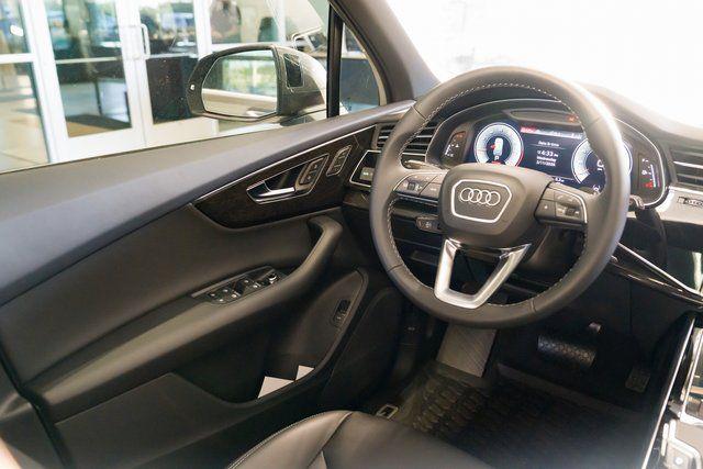 2025 Audi Q7 Premium - Photo 11