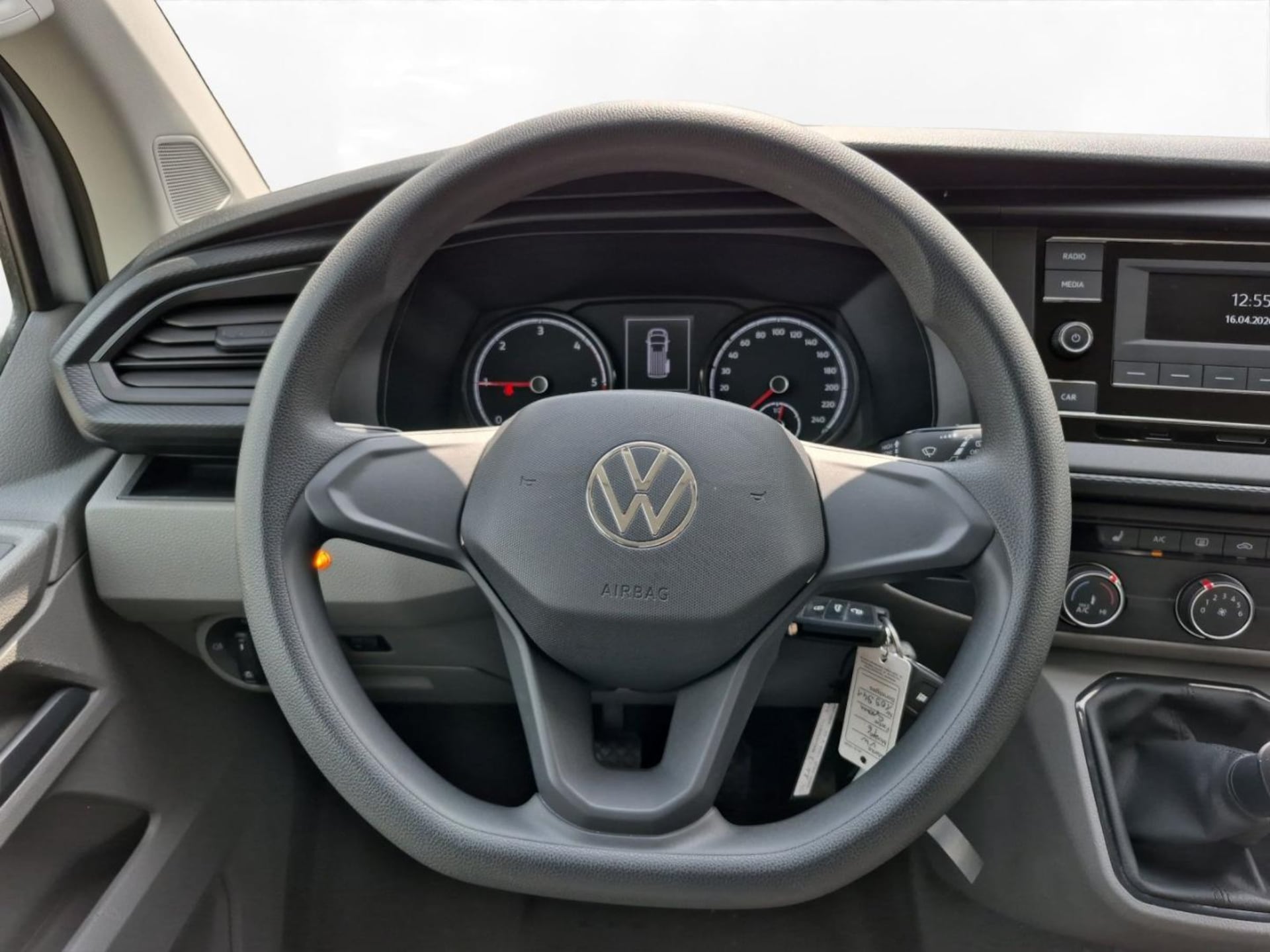 Volkswagen T6.1 Transporter Kombi kurzer Radstand