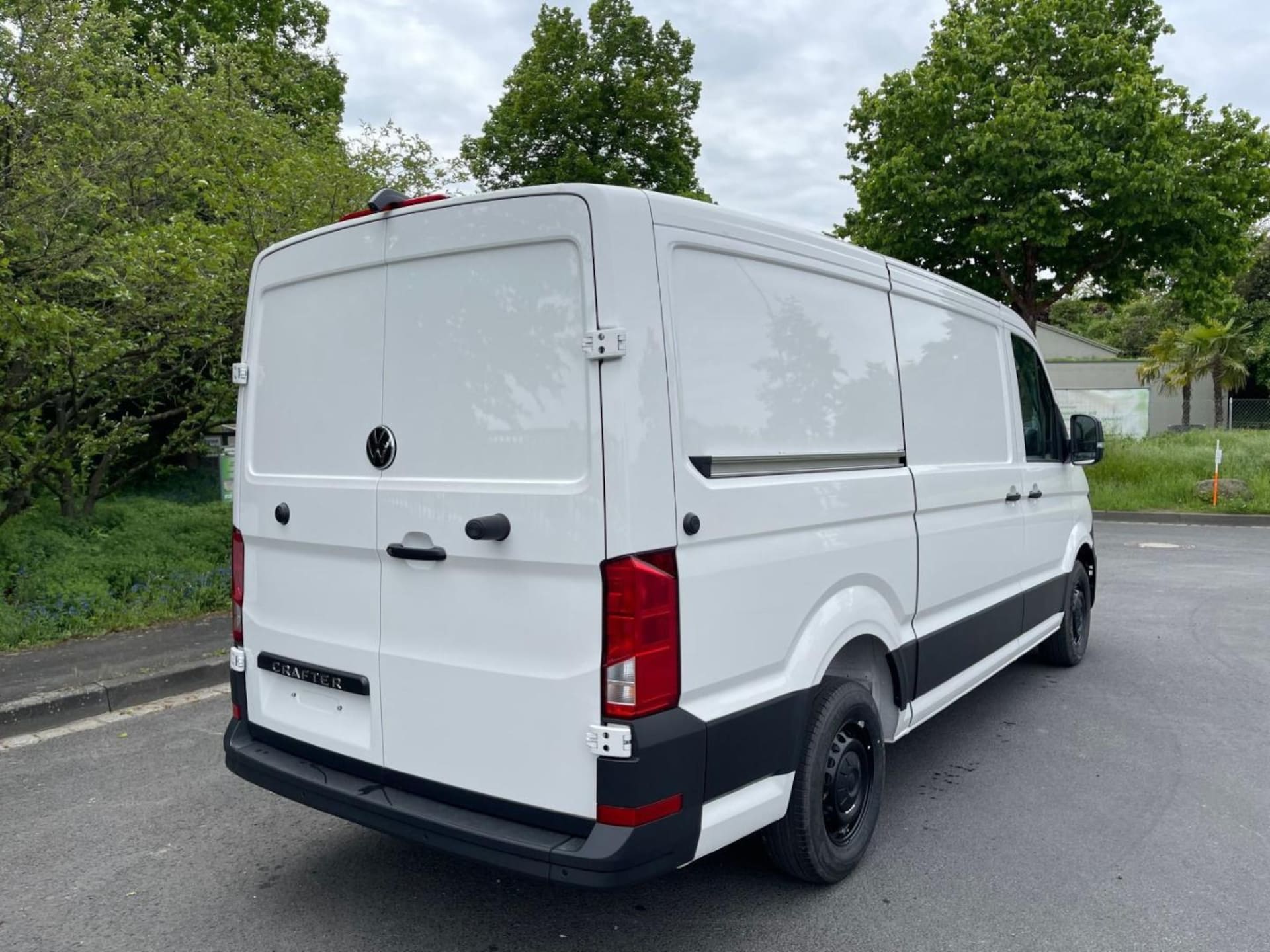 Volkswagen Crafter Kasten mittlerer Radstand
