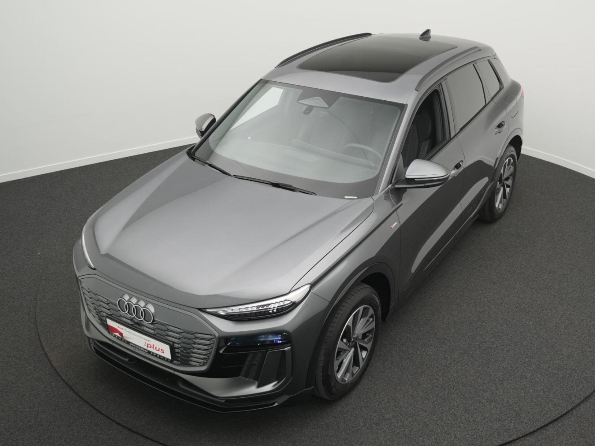 Audi Q6 SUV e-tron