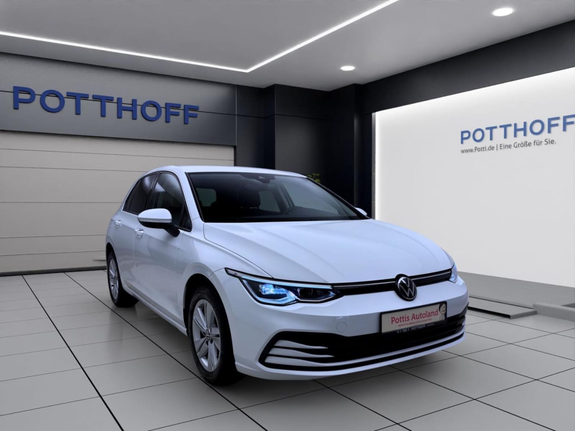 Volkswagen Golf Life