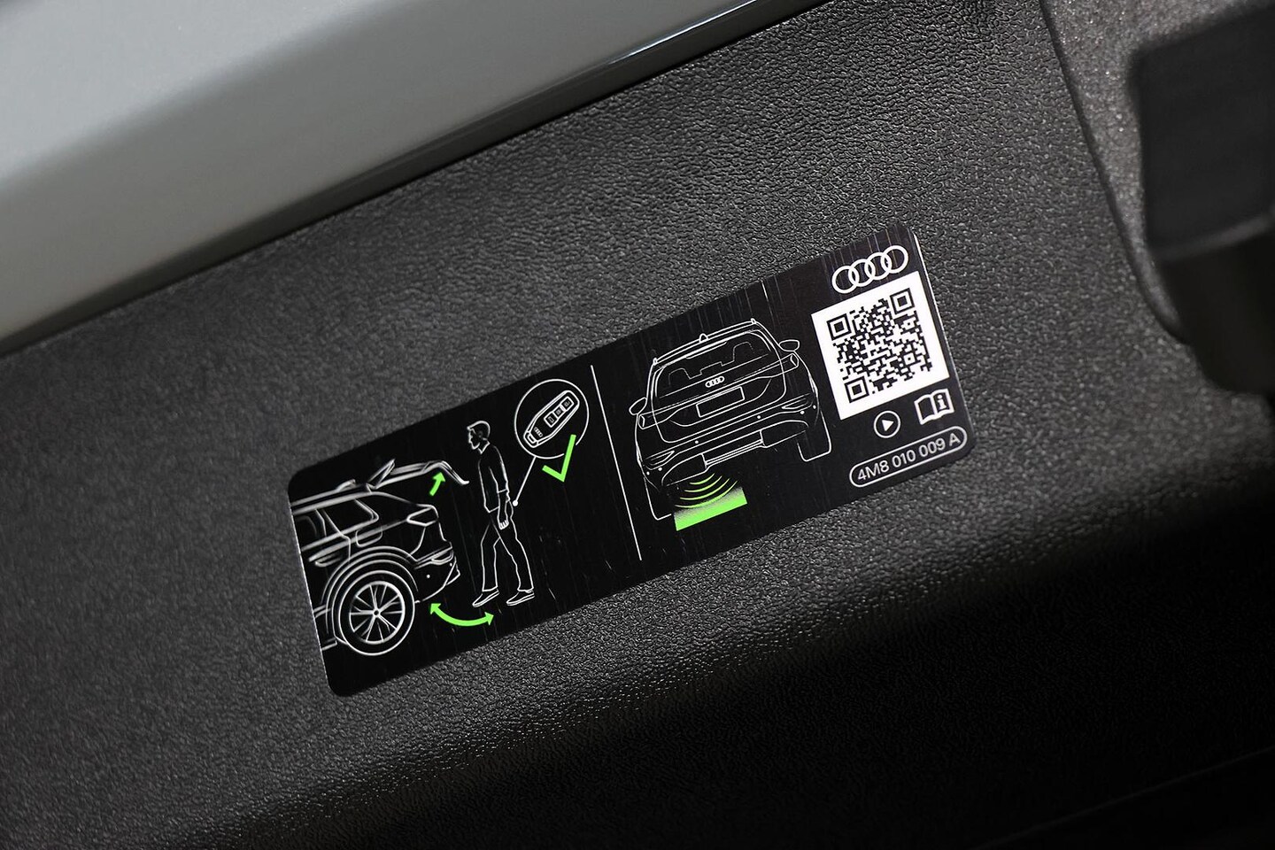 Image about Audi Q3 SUV TFSI quattro 195 kW