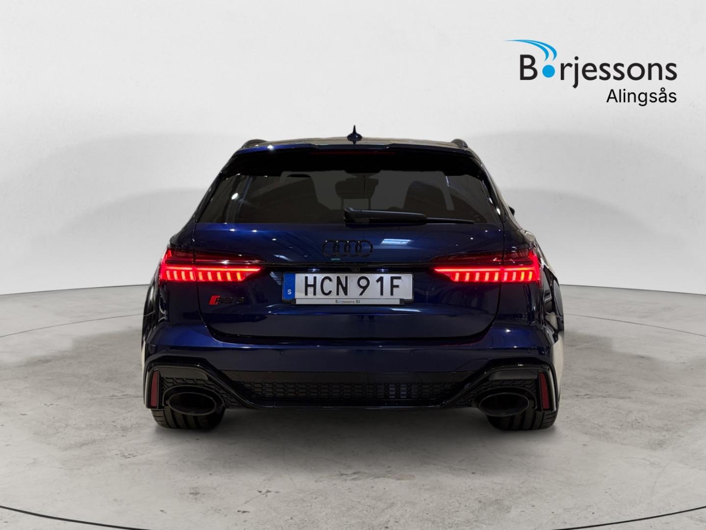 Bild som visar&nbsp;Audi RS 6 Avant&nbsp;RS 6 Avant 600 hk tiptronic - för mer information kontakta din Audi Partner