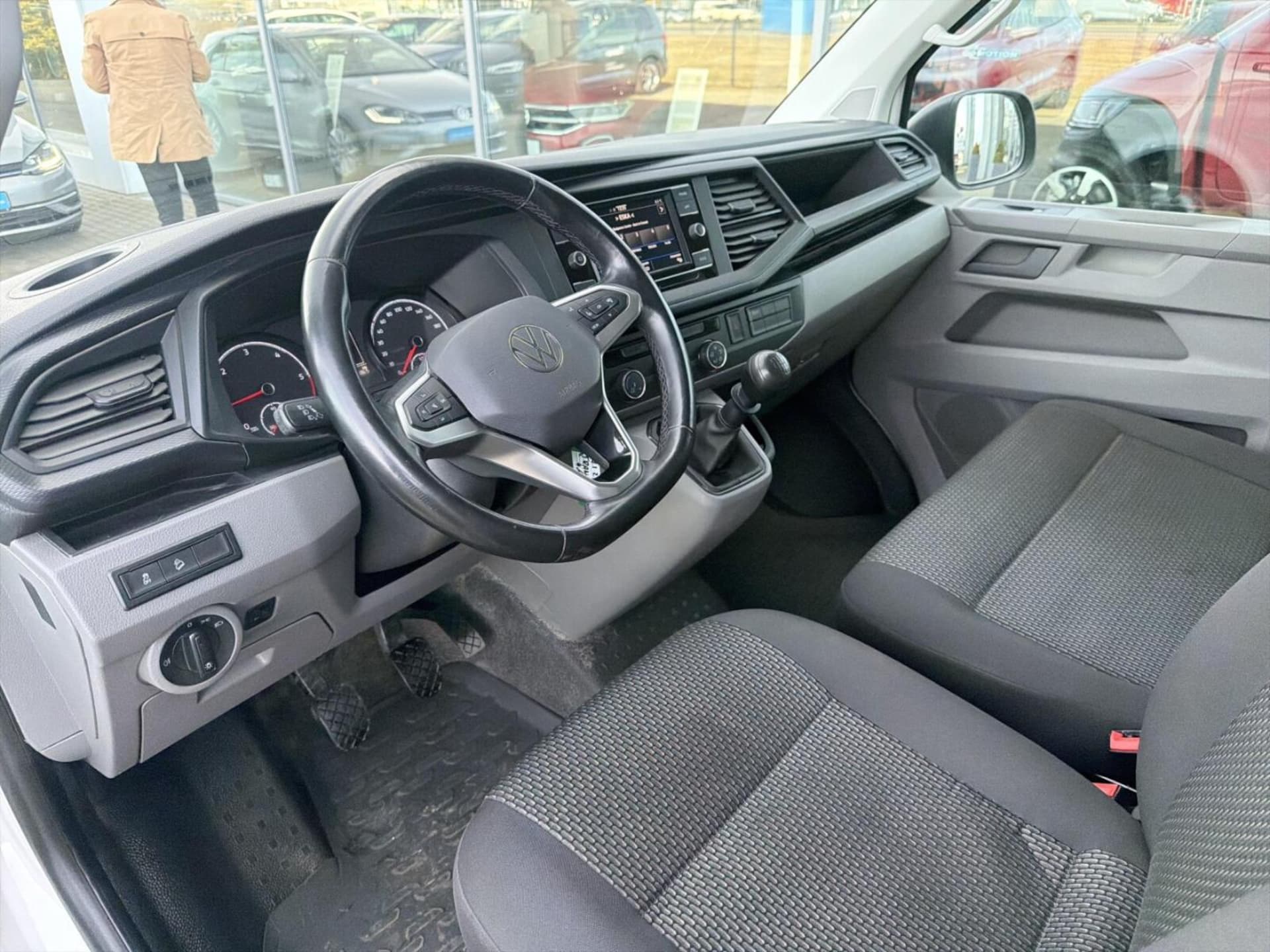 Volkswagen Transporter 6.1 Furgon krótki rozstaw osi