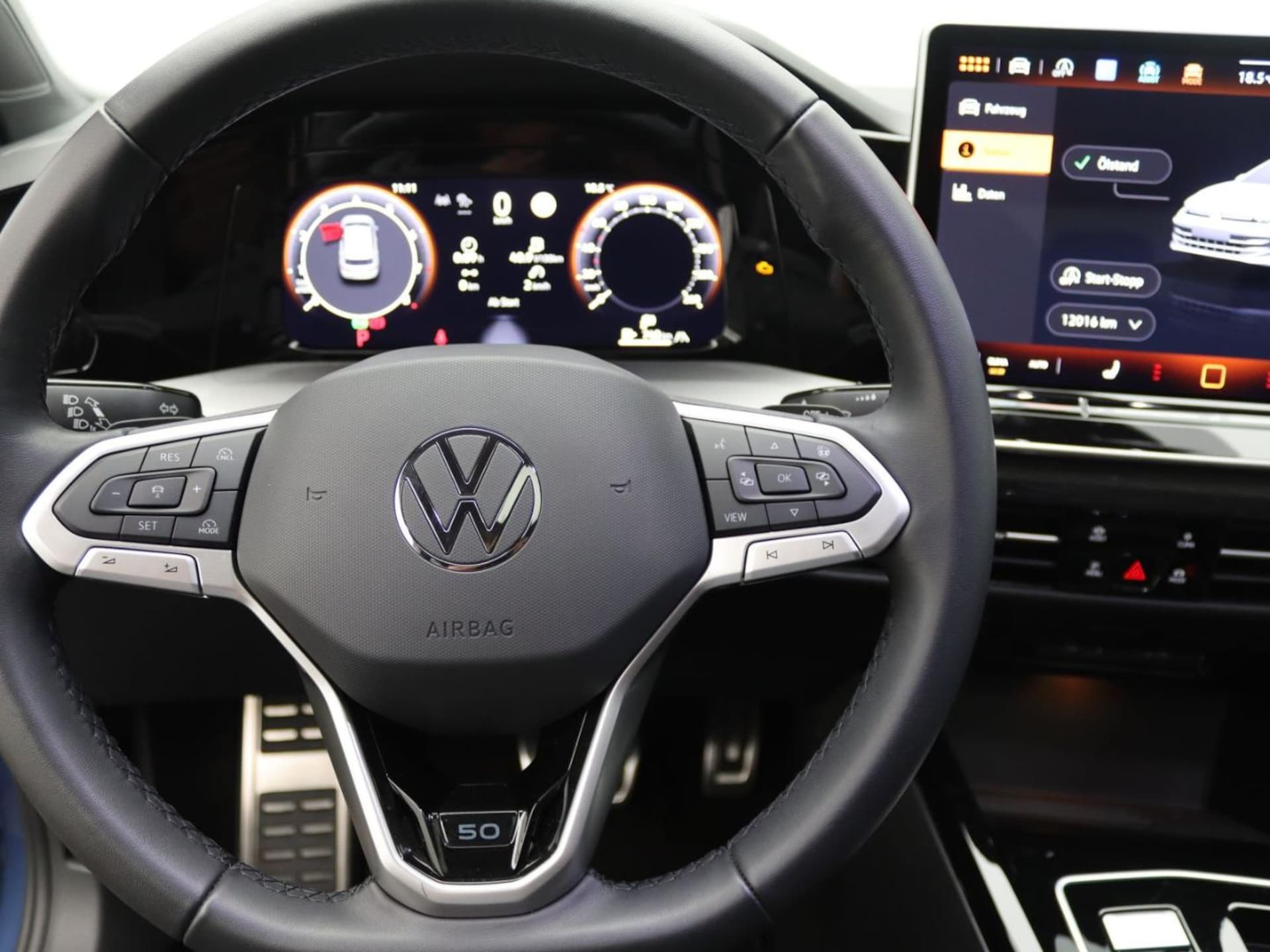 Volkswagen Golf Style