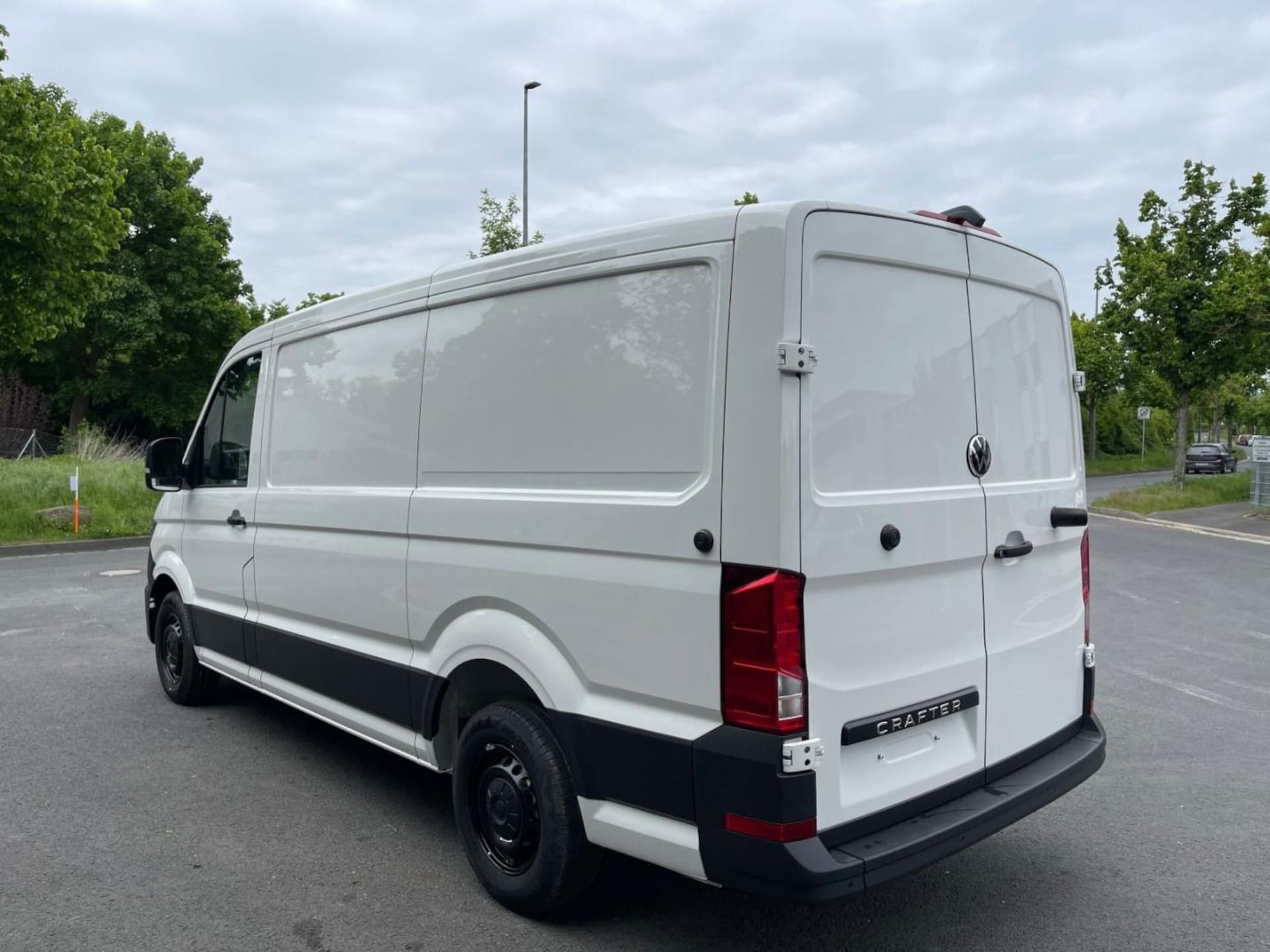 Volkswagen Crafter Kasten mittlerer Radstand
