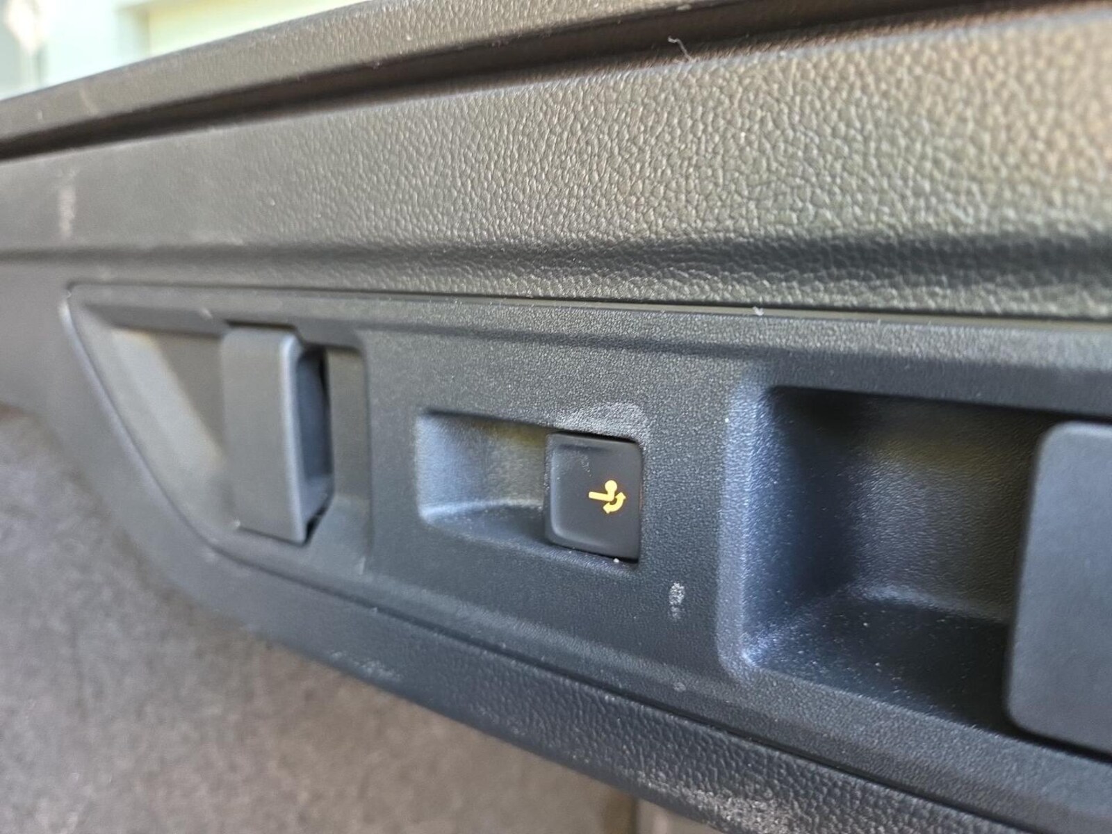Volkswagen Passat – Bild 14