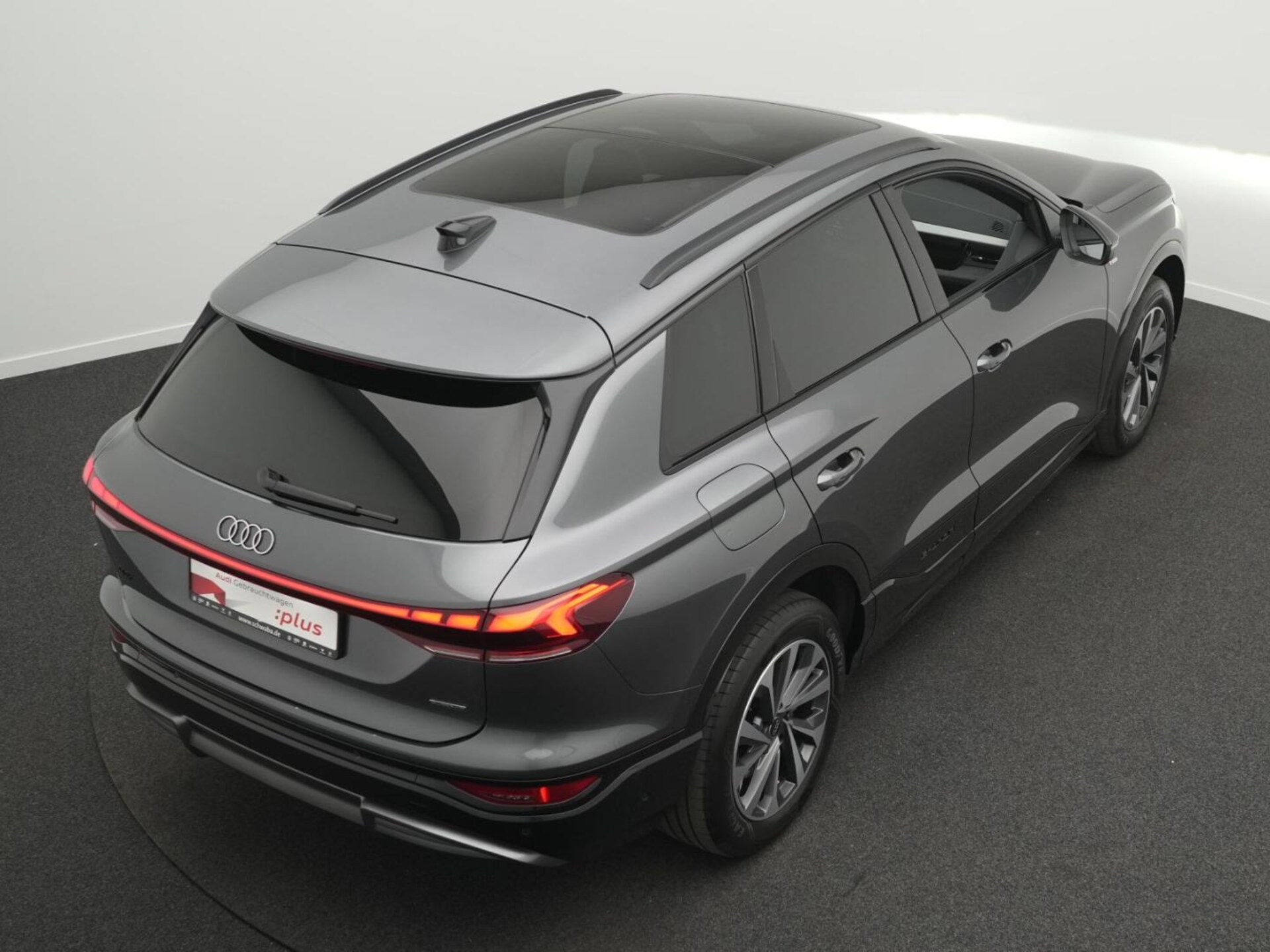 Audi Q6 SUV e-tron