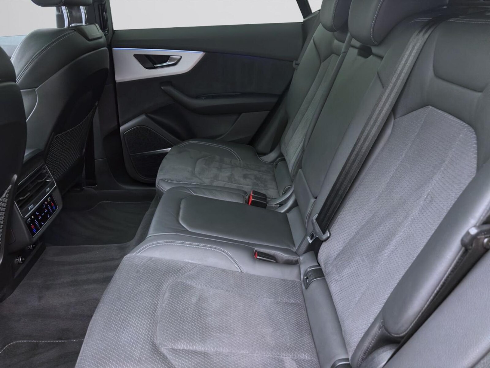 Audi Q8 – Bild 16