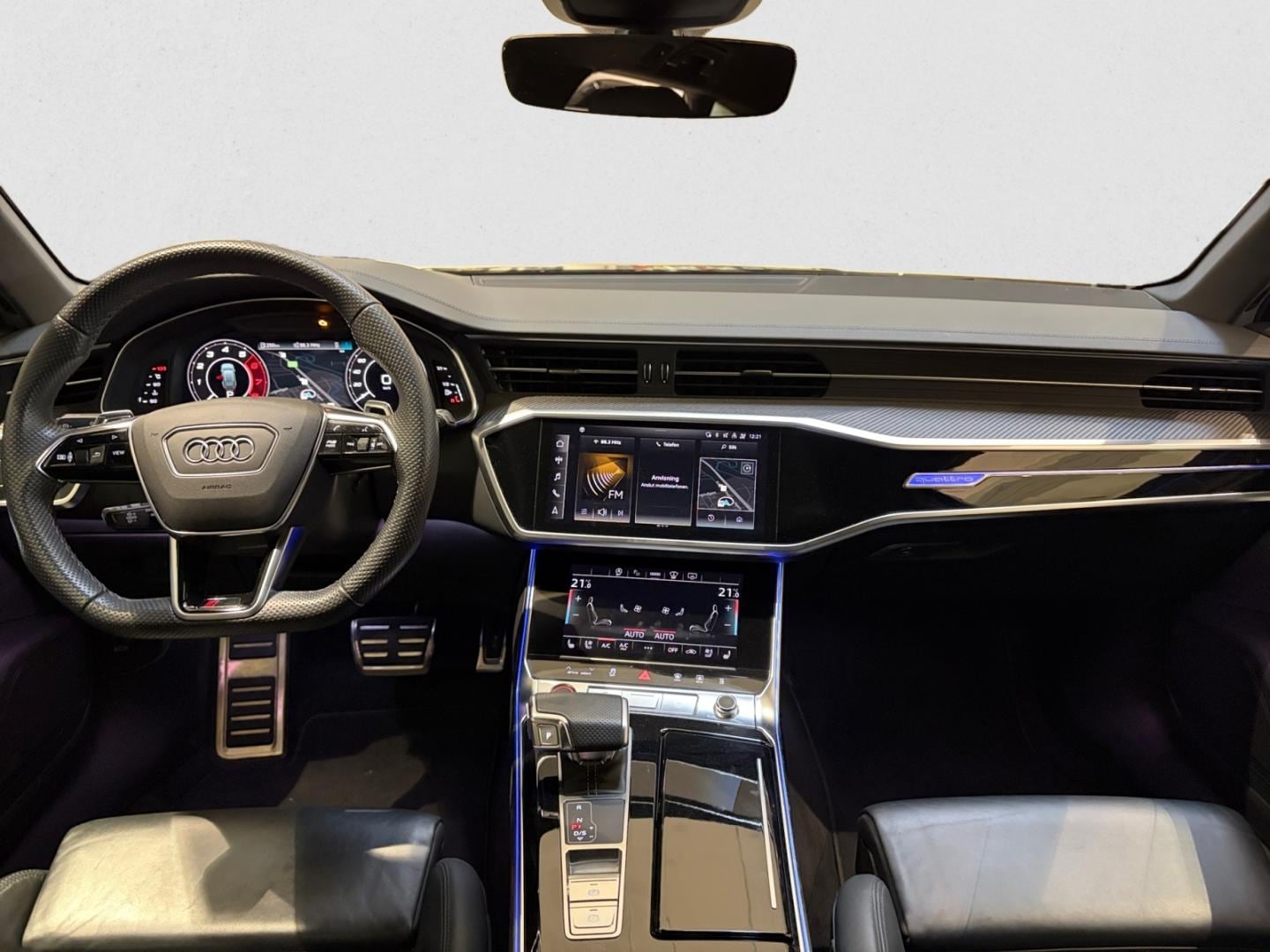 Bild som visar Audi RS 6 Avant RS 6 Avant 600 hk tiptronic - för mer information kontakta din Audi Partner