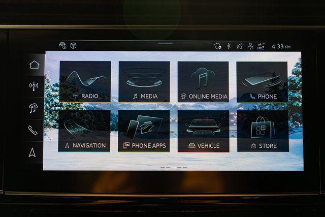 2025 Audi Q7 Premium - Photo 13