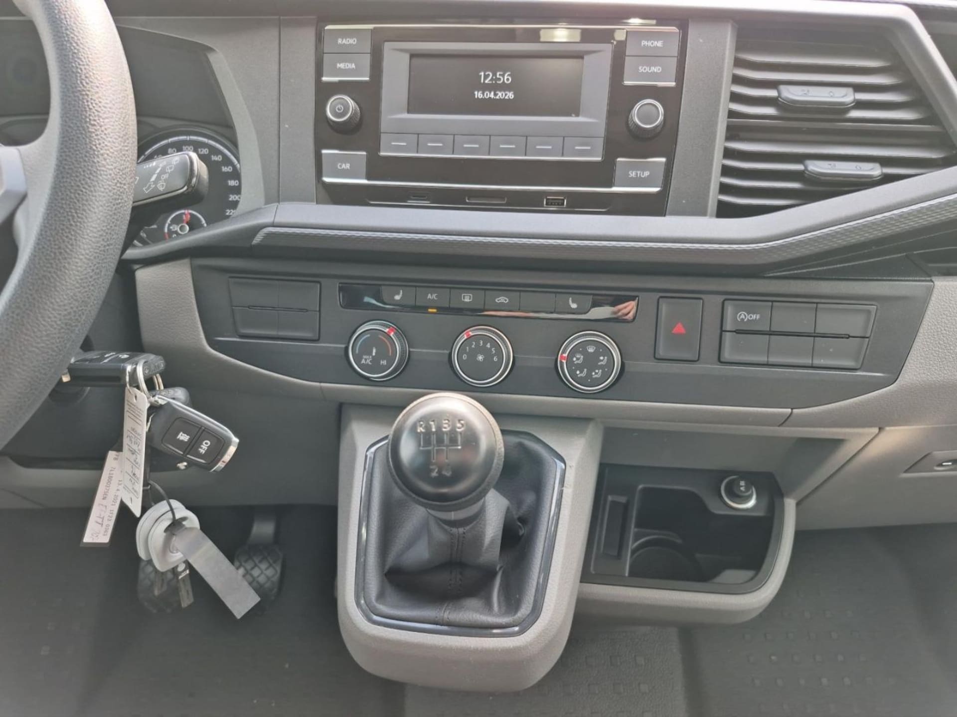 Volkswagen T6.1 Transporter Kombi kurzer Radstand