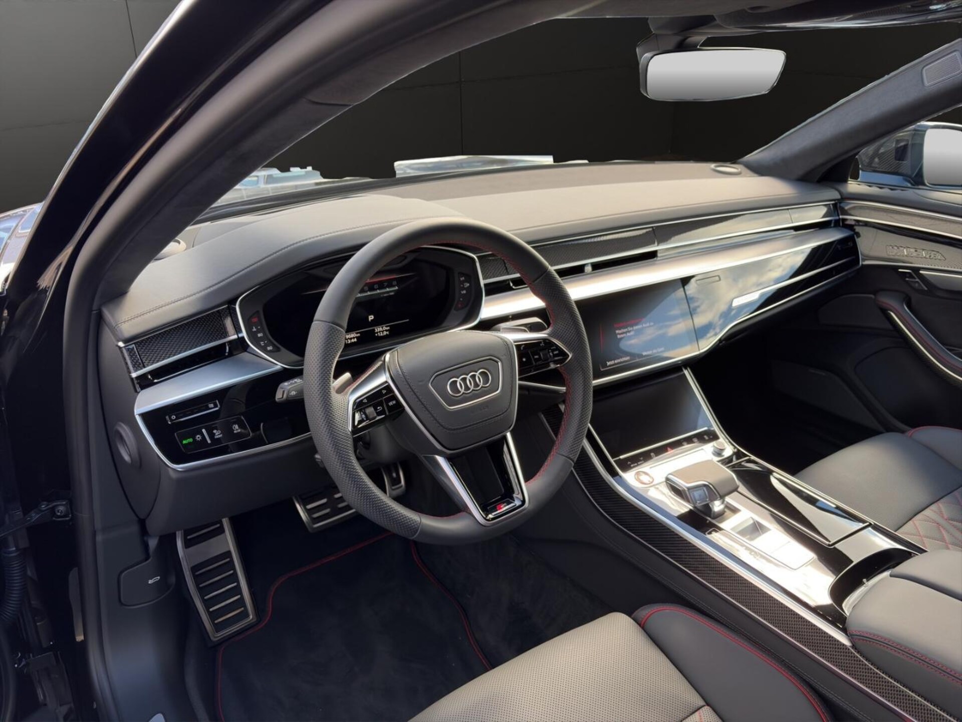 Audi S8