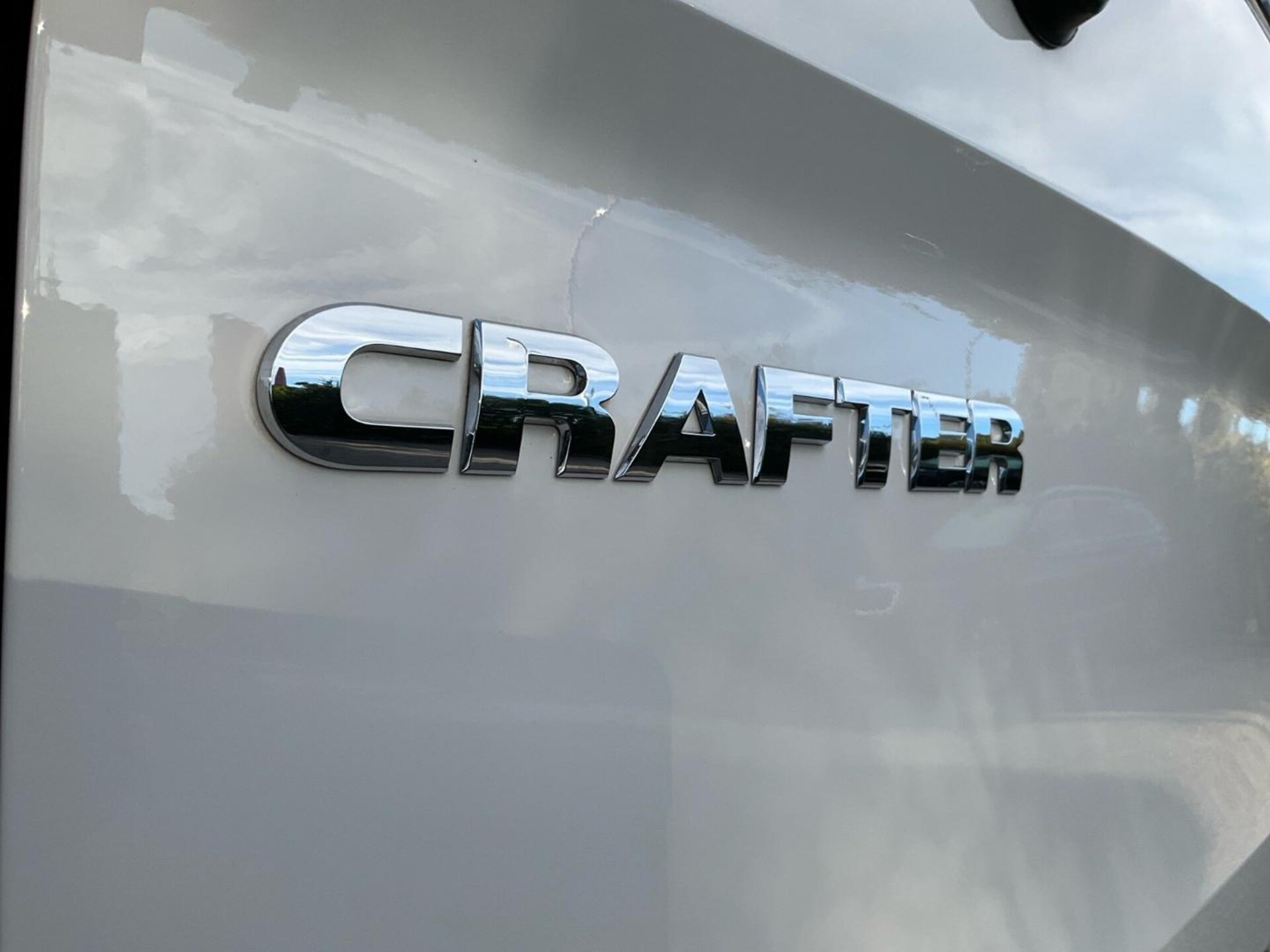 Volkswagen Crafter Kasten langer Radstand