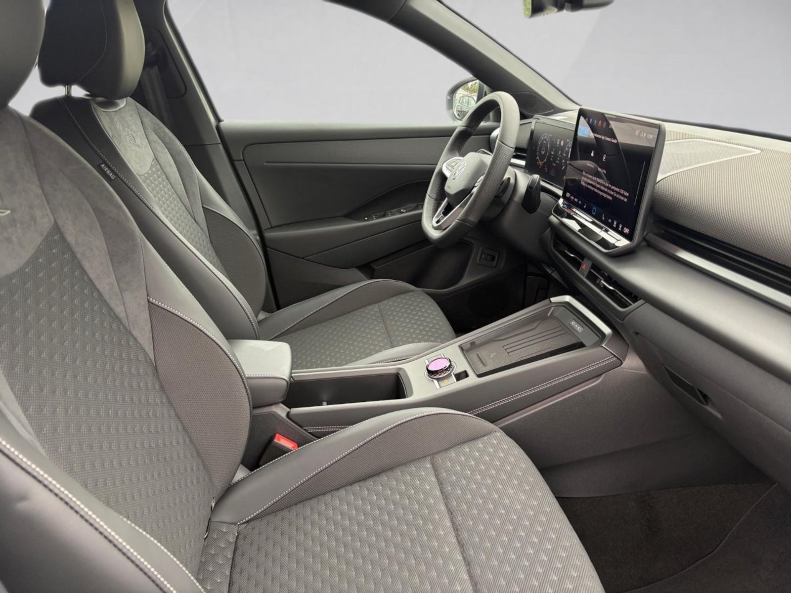 Volkswagen T-Roc – Bild 10