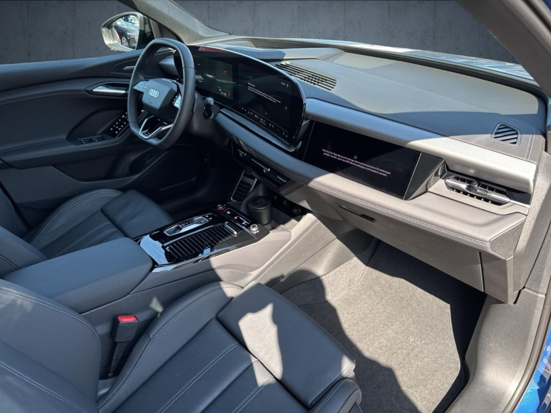 Audi SQ6 SUV e-tron