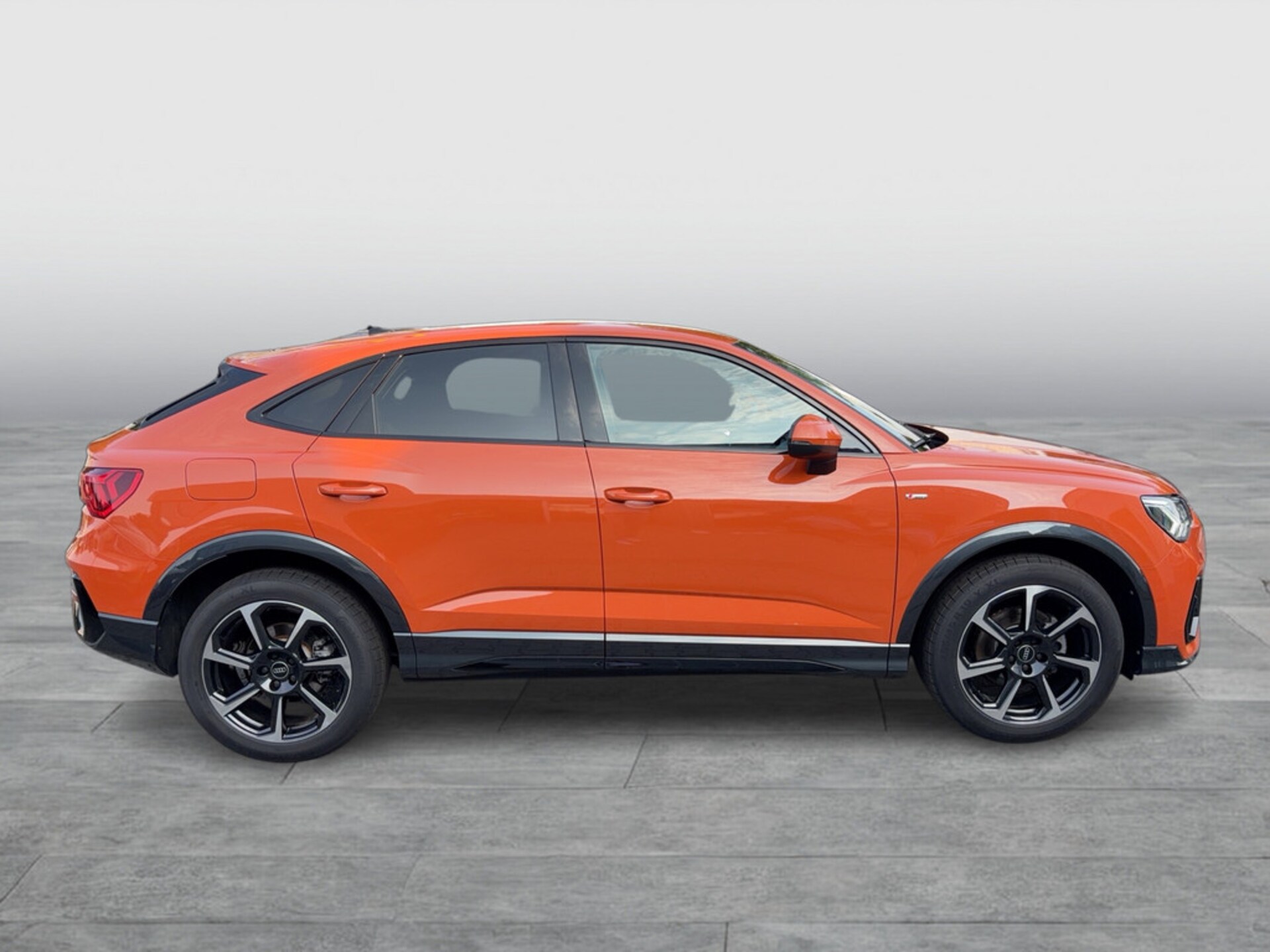 Audi Q3 Sportback S line