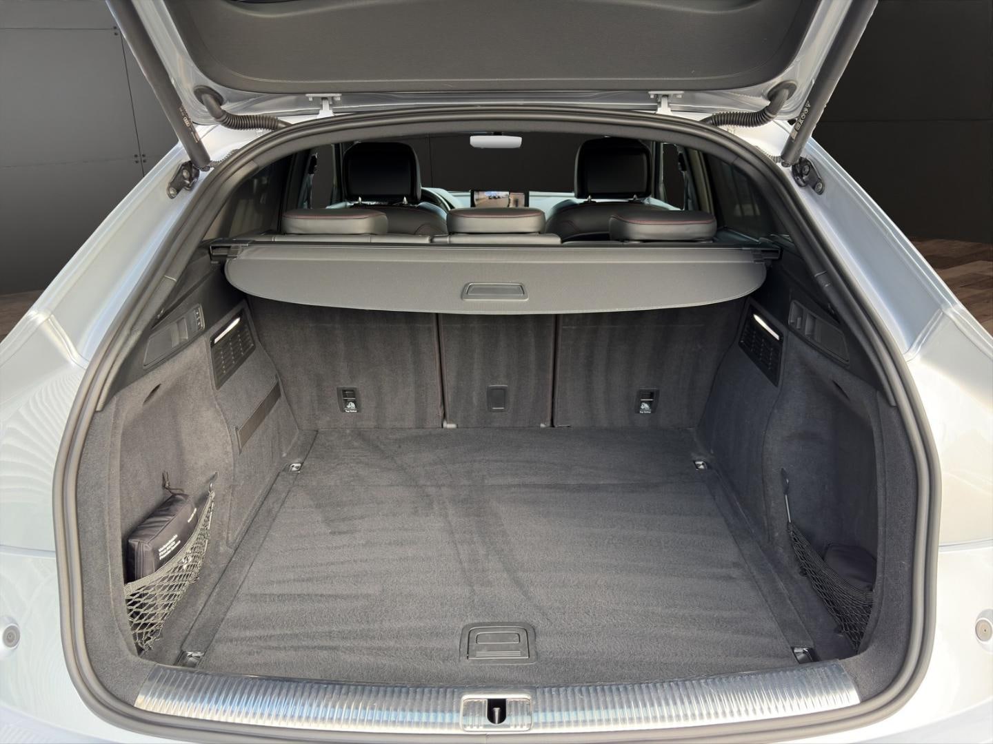 Bild über Audi Q5 Sportback 40 TDI quattro S tronic - für weitere Informationen kontaktieren Sie den Audi Partner