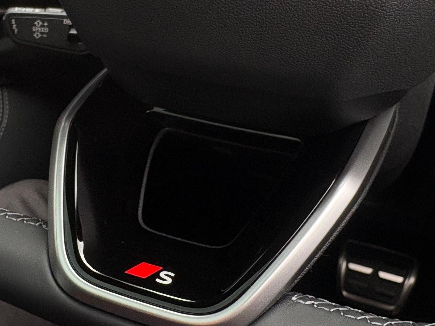 Image about Audi Q5 SUV Q5 sport TFSI quattro S tronic