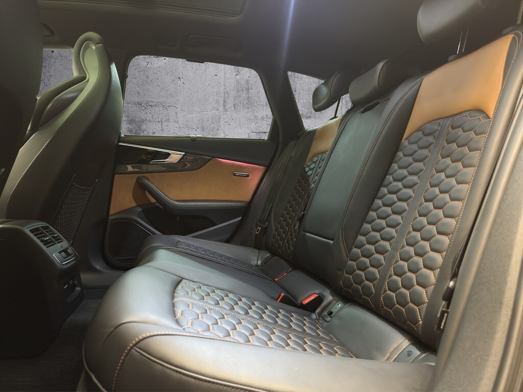 Image about Audi RS 4 Avant TFSI quattro tiptronic