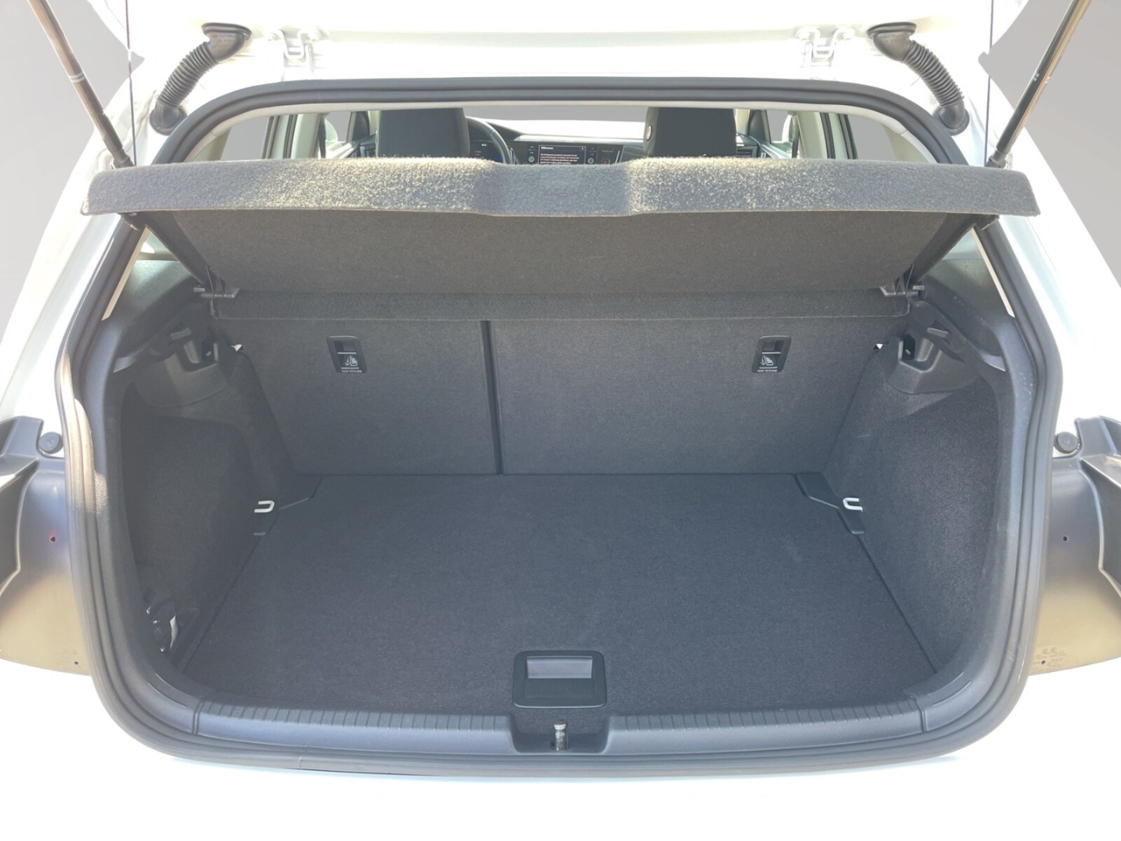 Volkswagen Polo – Bild 9