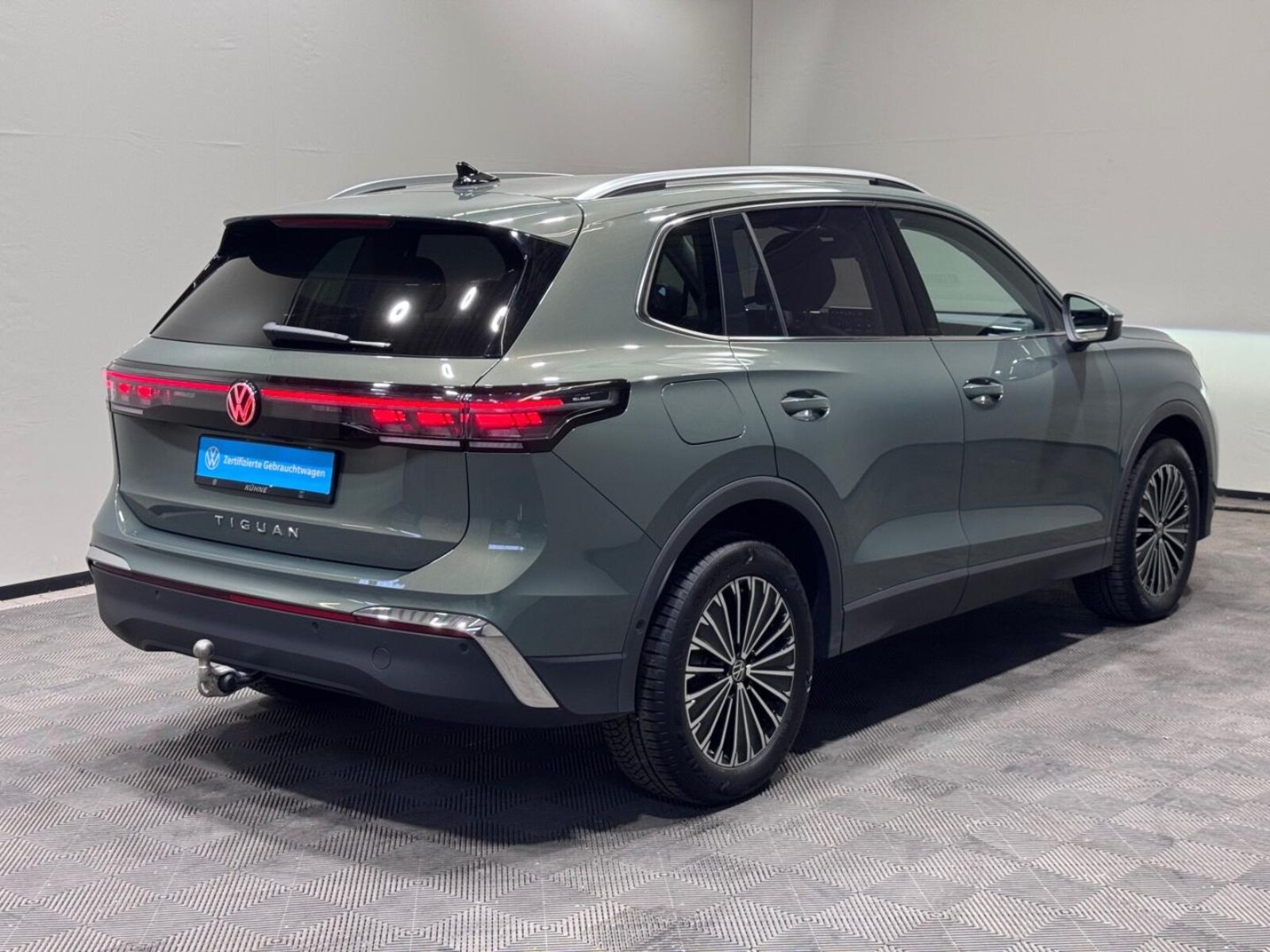 Volkswagen Tiguan – Bild 17