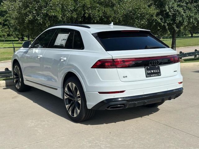 2026 Audi Q8
