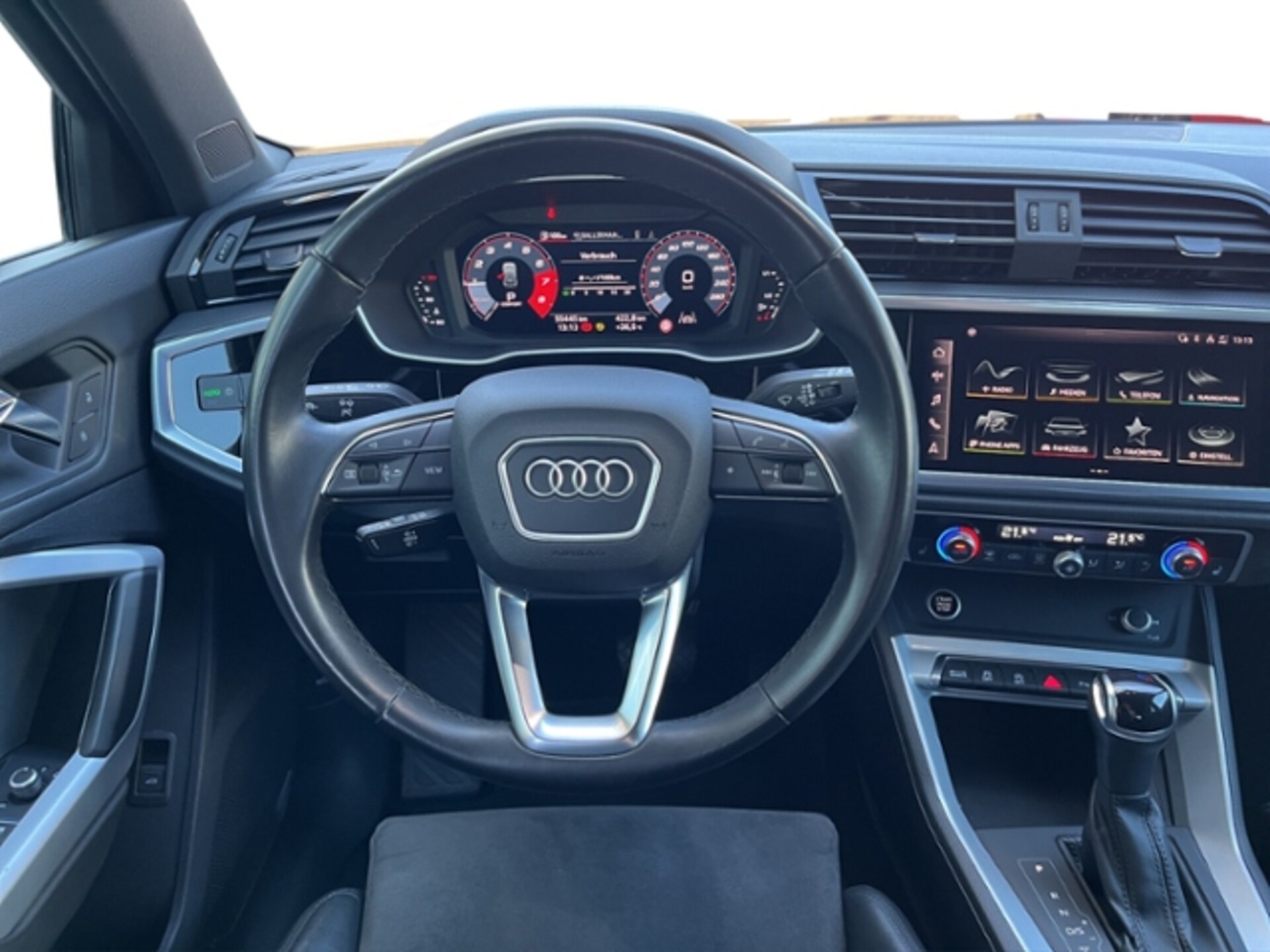 Audi Q3 SUV S line