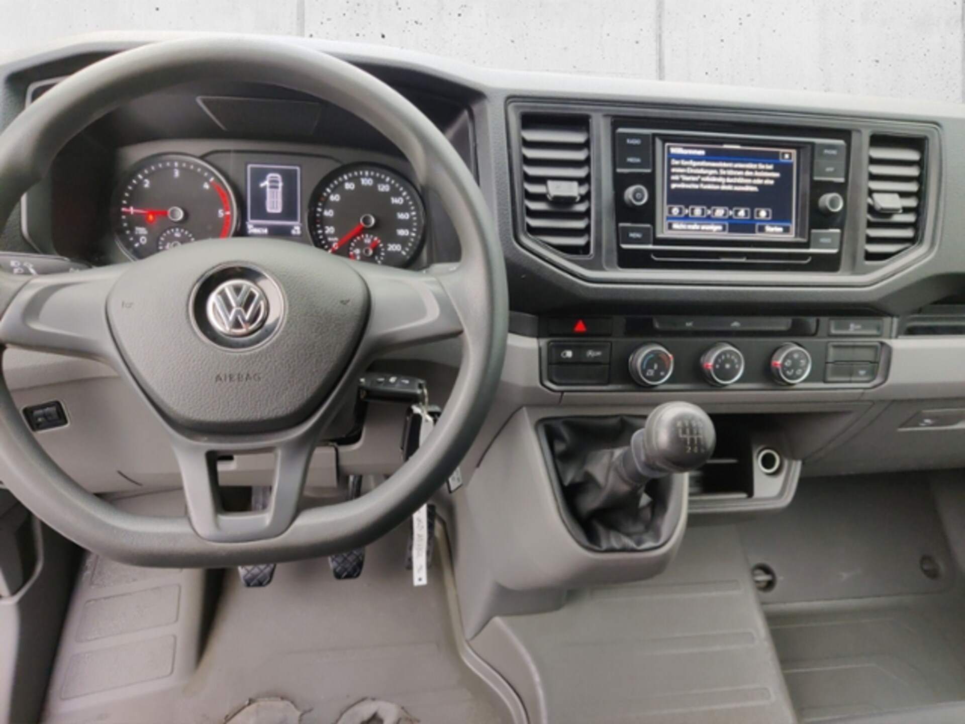Volkswagen Crafter Kasten mittlerer Radstand