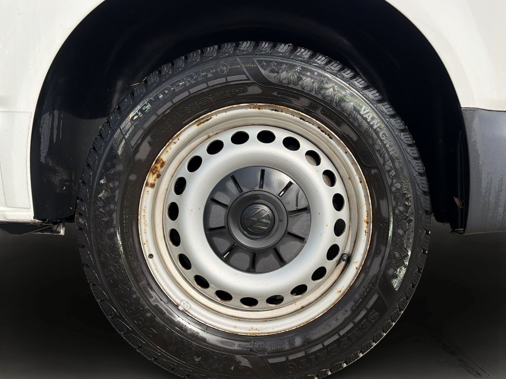 Volkswagen T6 Transporter Kasten kurzer Radstand