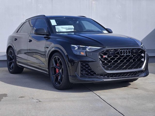 2026 Audi RS Q8 SUV performance