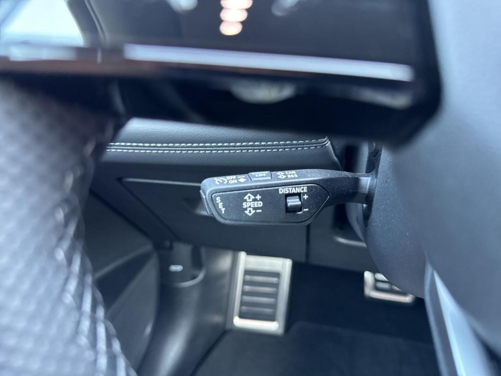 Audi SQ6 SUV e-tron