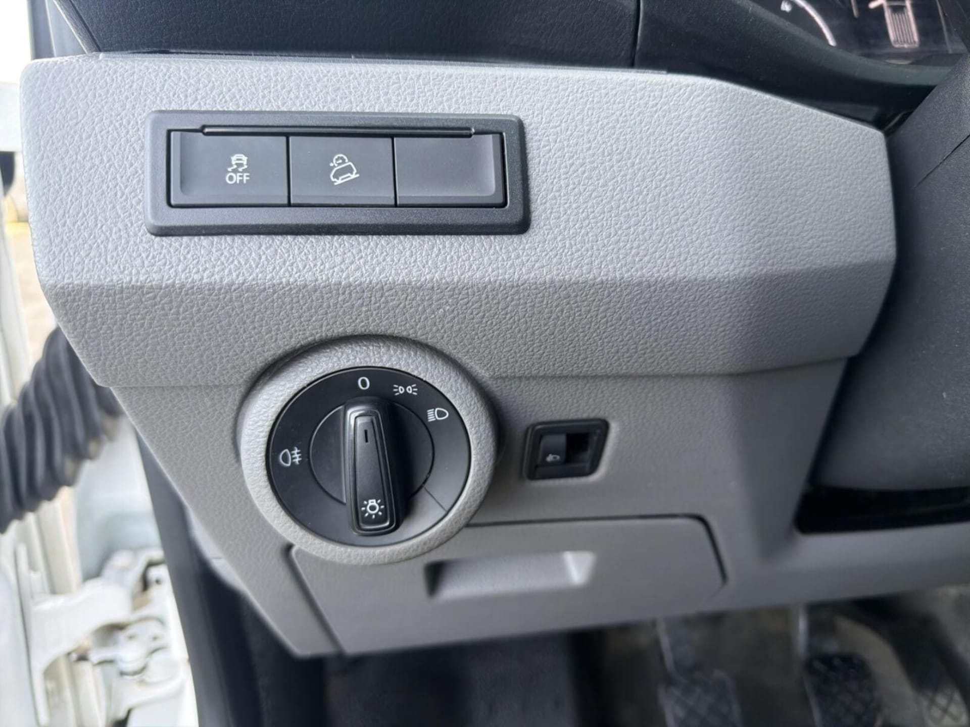 Volkswagen Transporter 6.1 Furgon krótki rozstaw osi