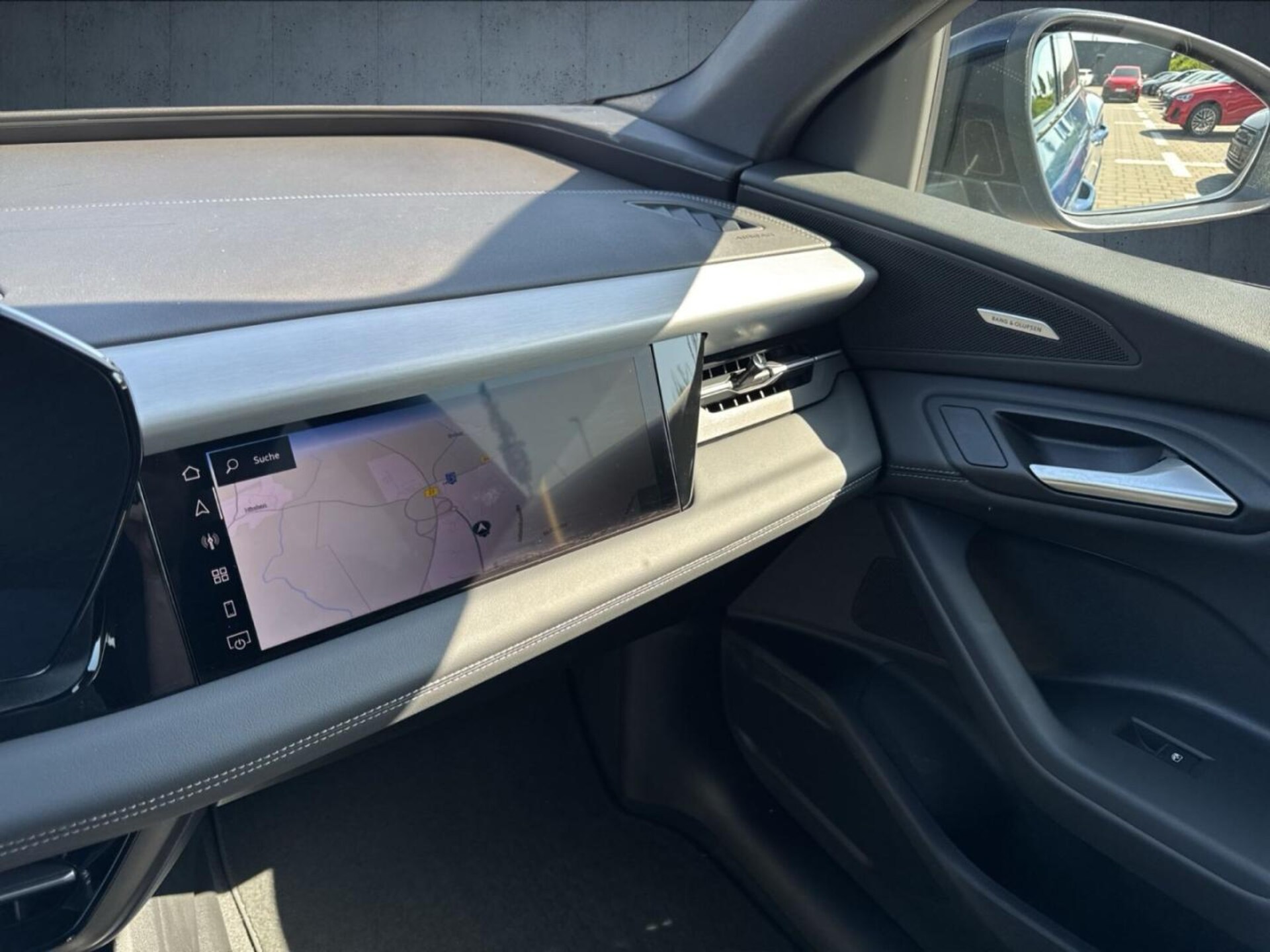 Audi SQ6 SUV e-tron