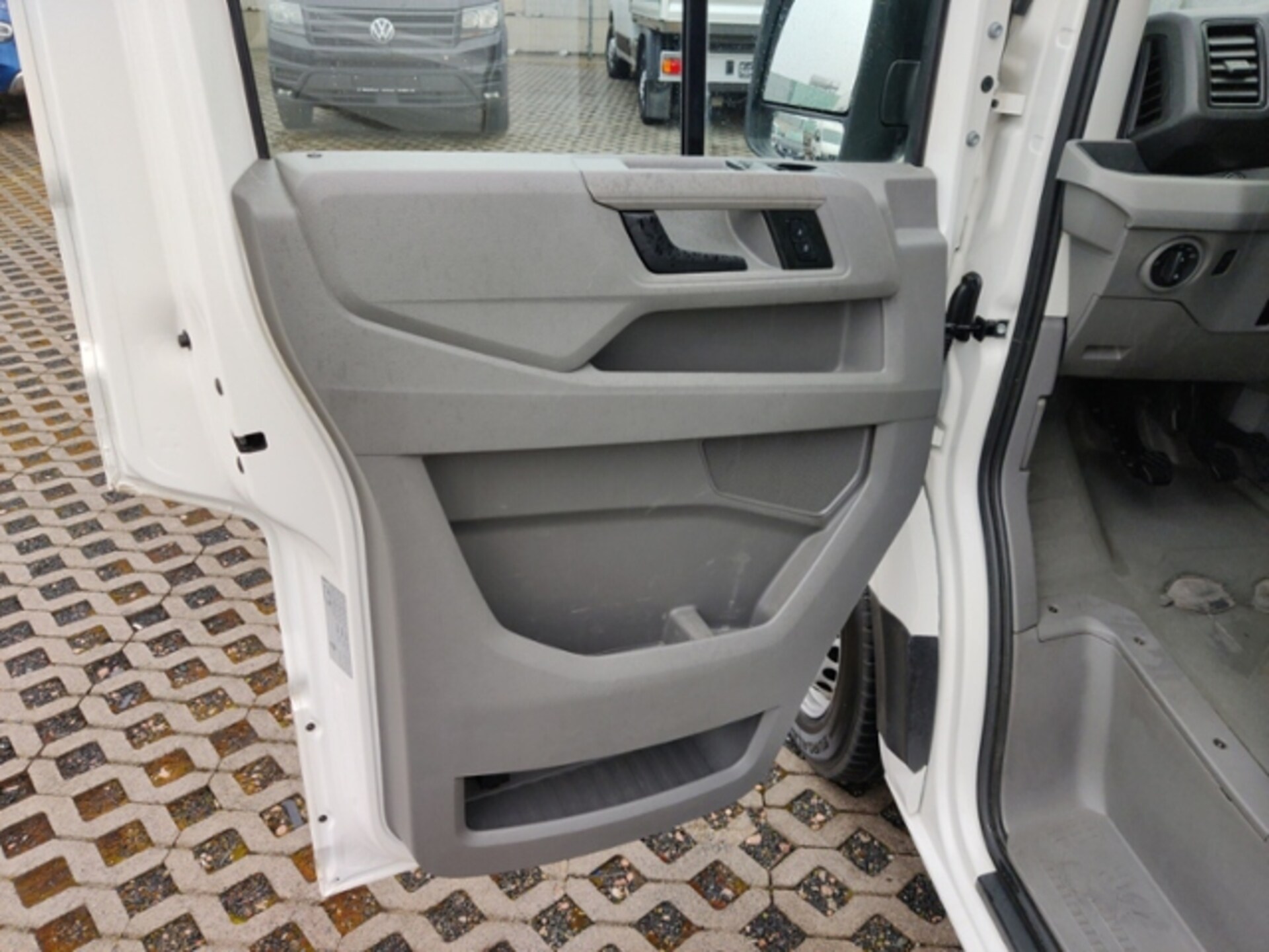 Volkswagen Crafter Kasten mittlerer Radstand