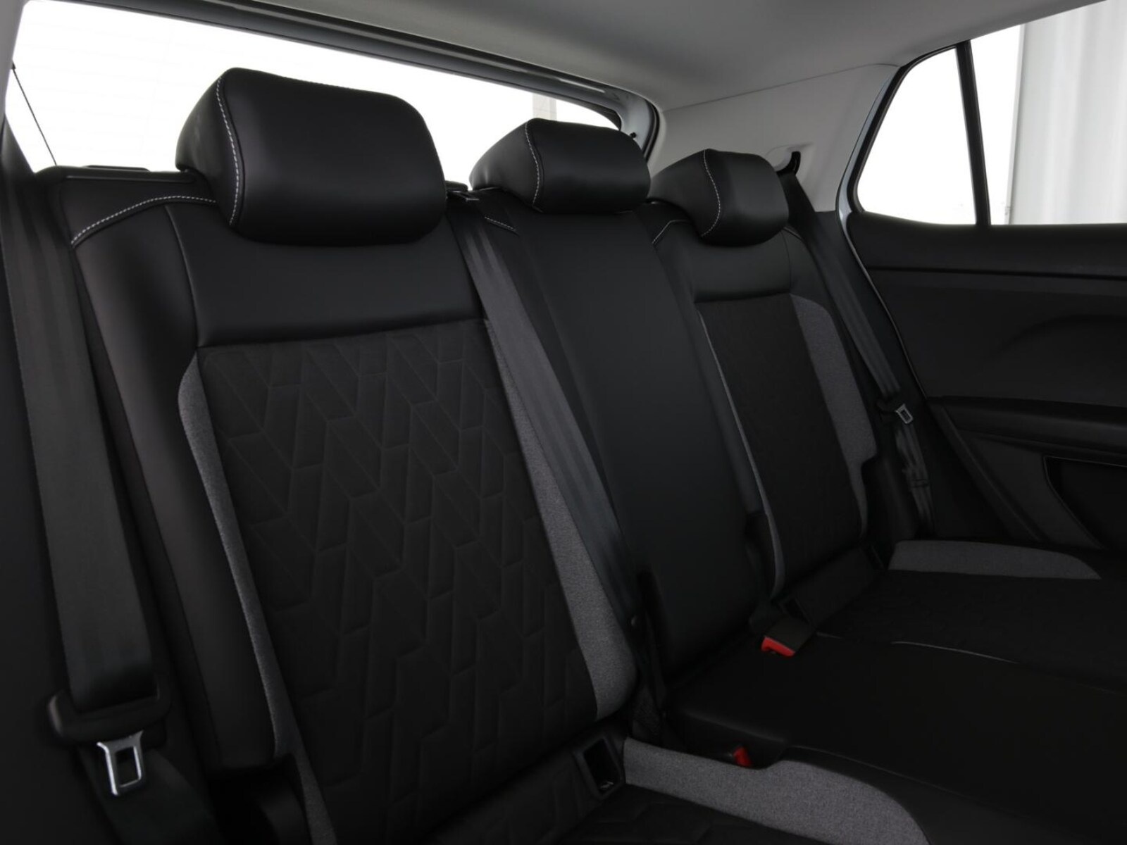 Volkswagen T-Cross – Bild 13