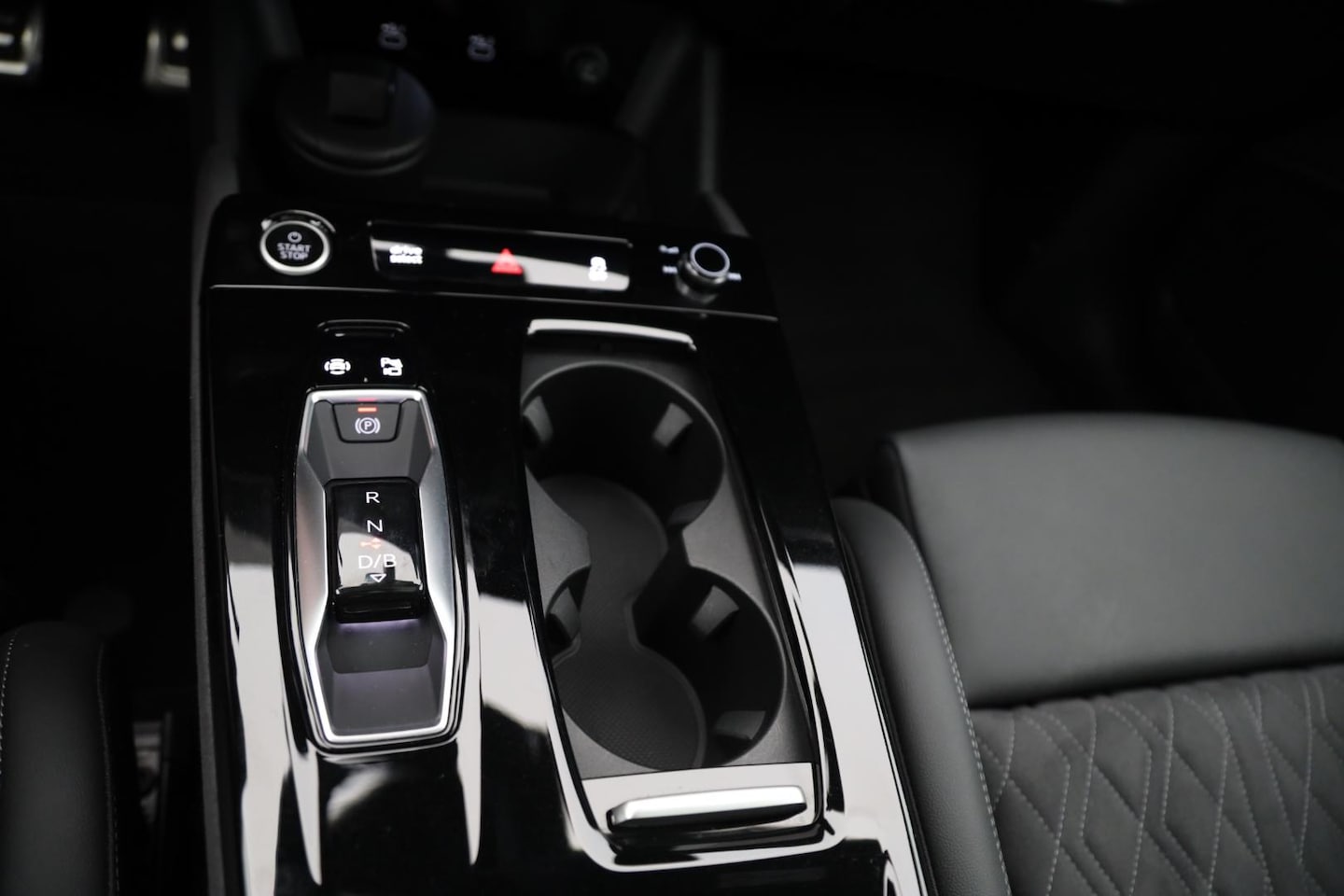 Bild über Audi Q6 Sportback e-tron e-tron - für weitere Informationen kontaktieren Sie den Audi Partner