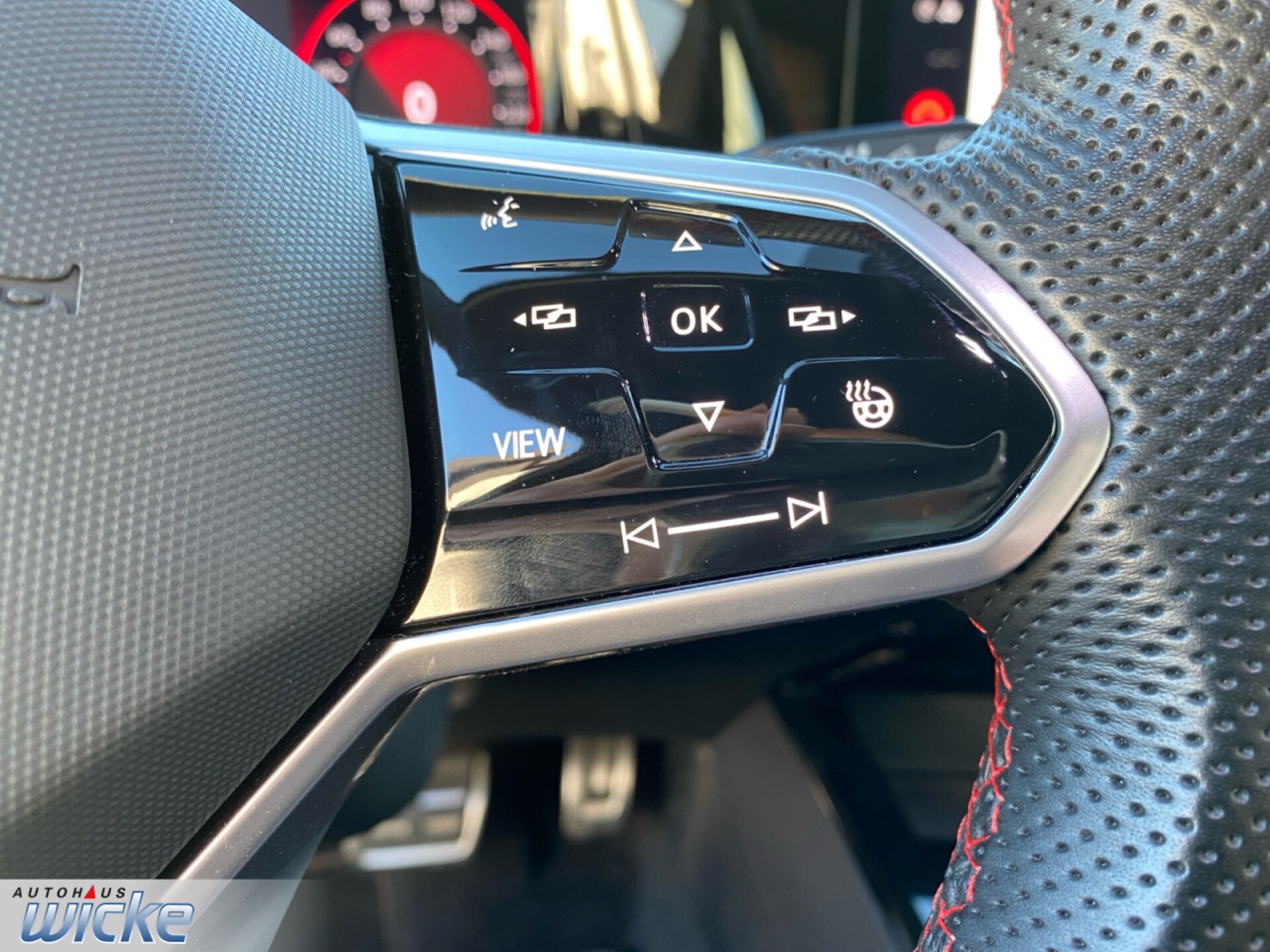 Volkswagen Golf GTI