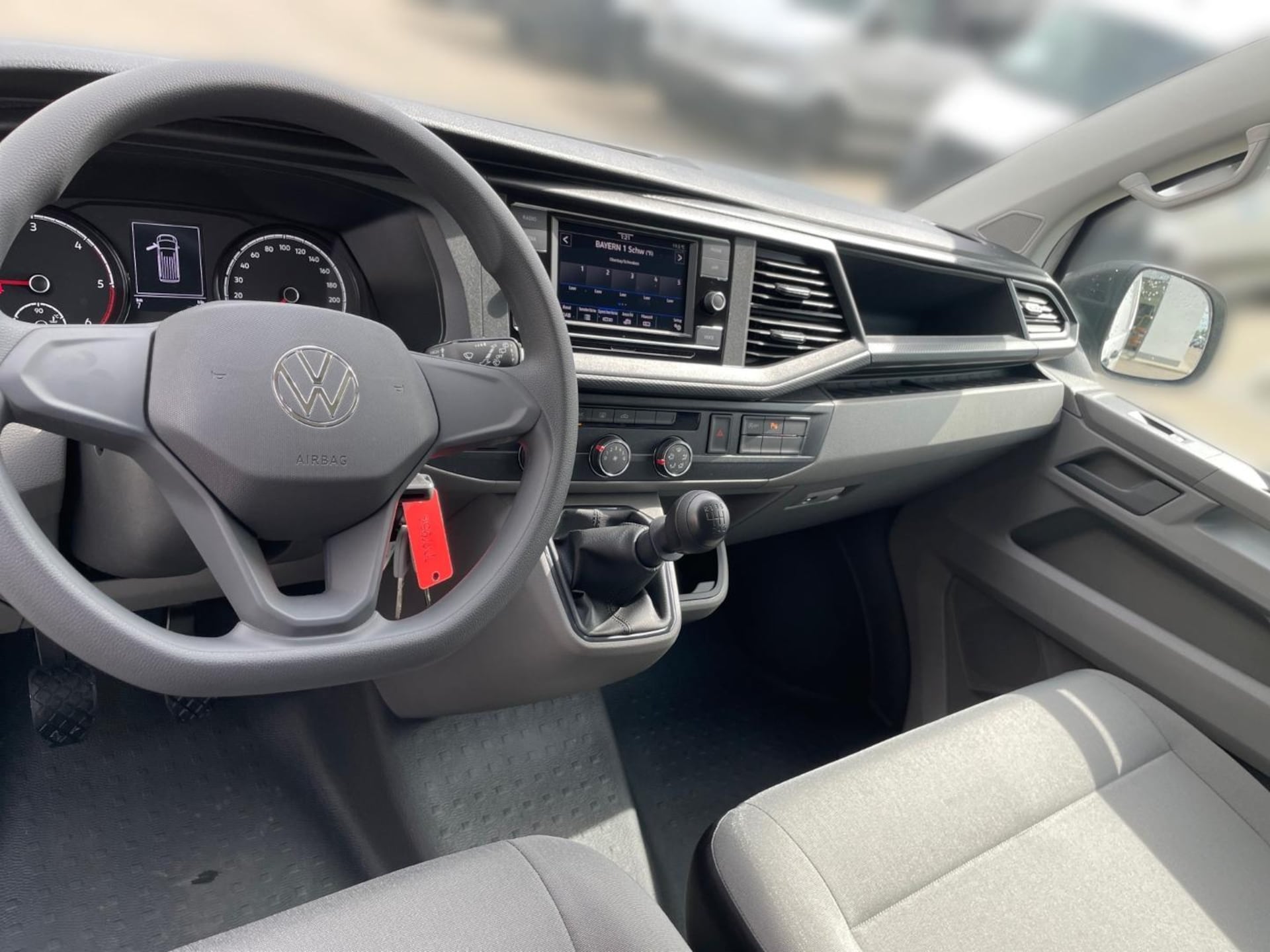 Volkswagen T6.1 Transporter Kasten kurzer Radstand