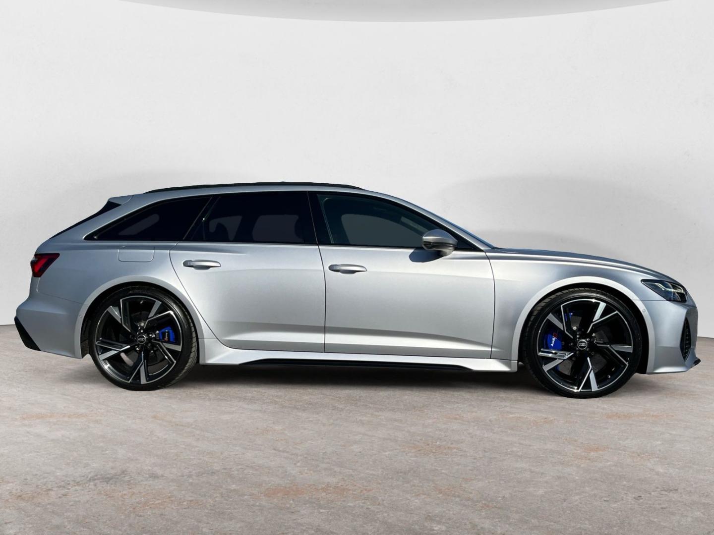 Image about Audi RS 6 Avant performance TFSI quattro tiptronic