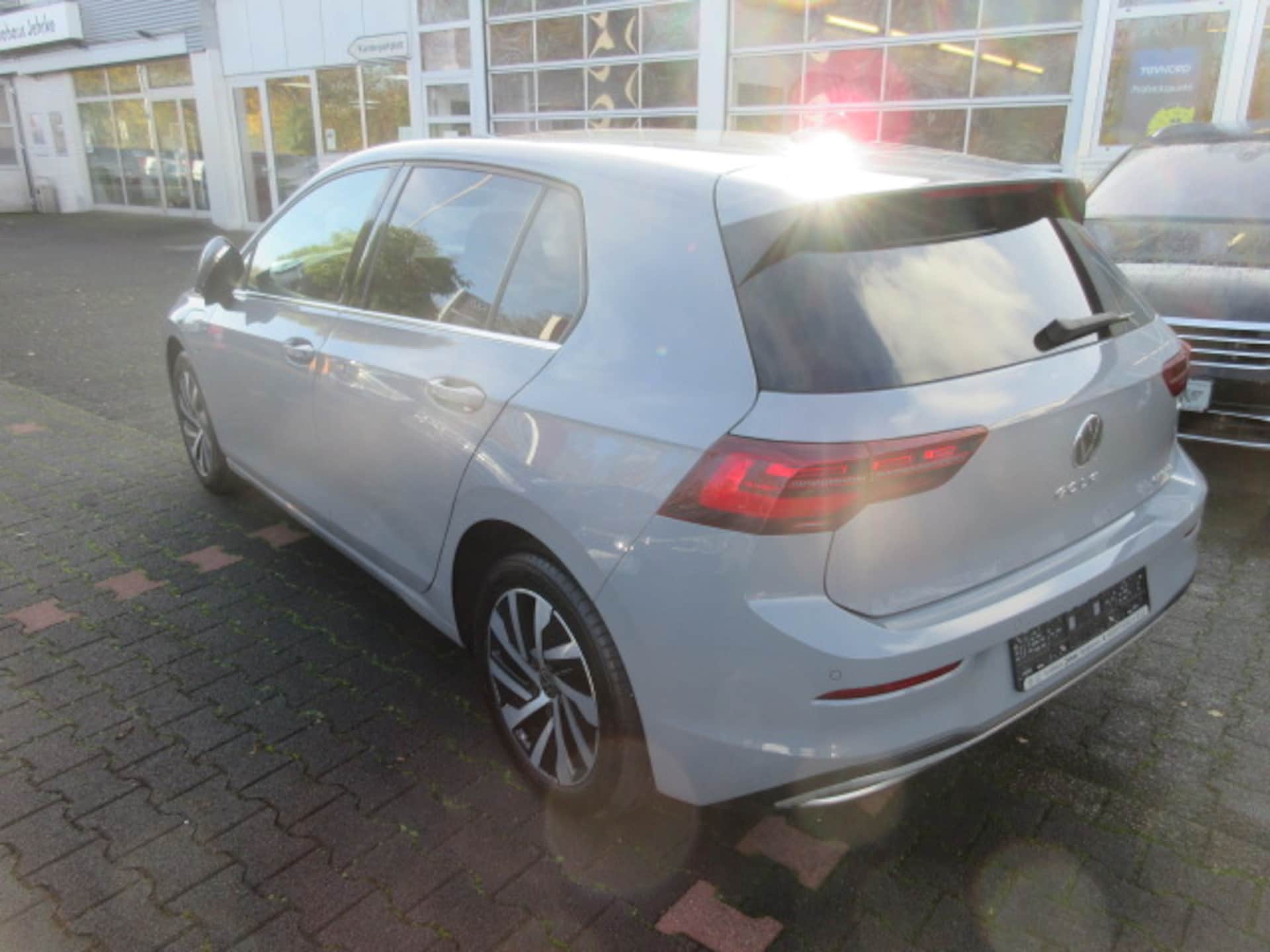 Volkswagen Golf Style