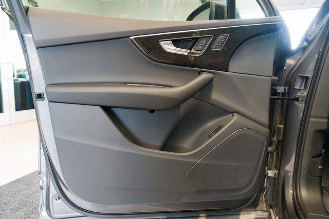 2025 Audi Q7 Premium - Photo 21