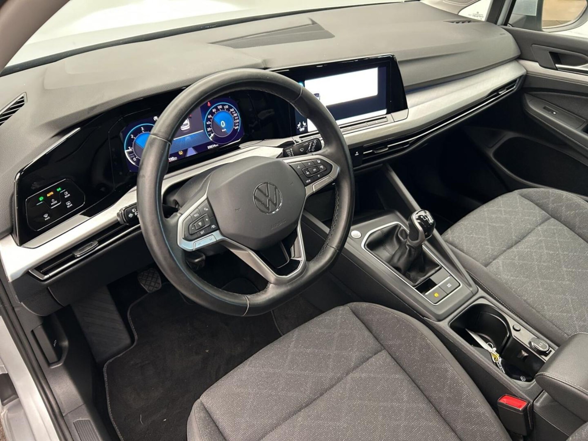 Volkswagen Golf Variant Life