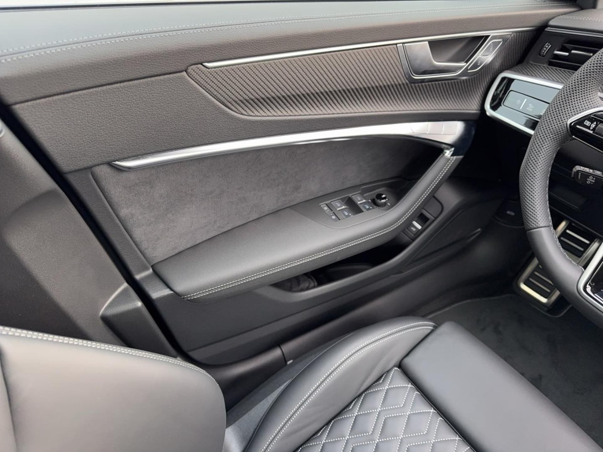 Audi S6 Avant