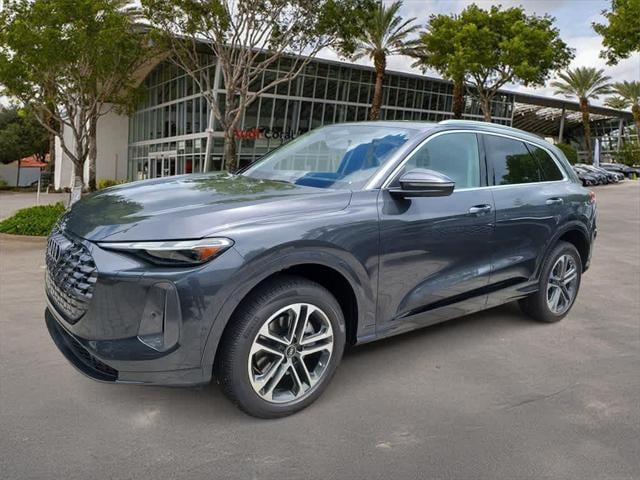 2025 Audi Q5 Premium