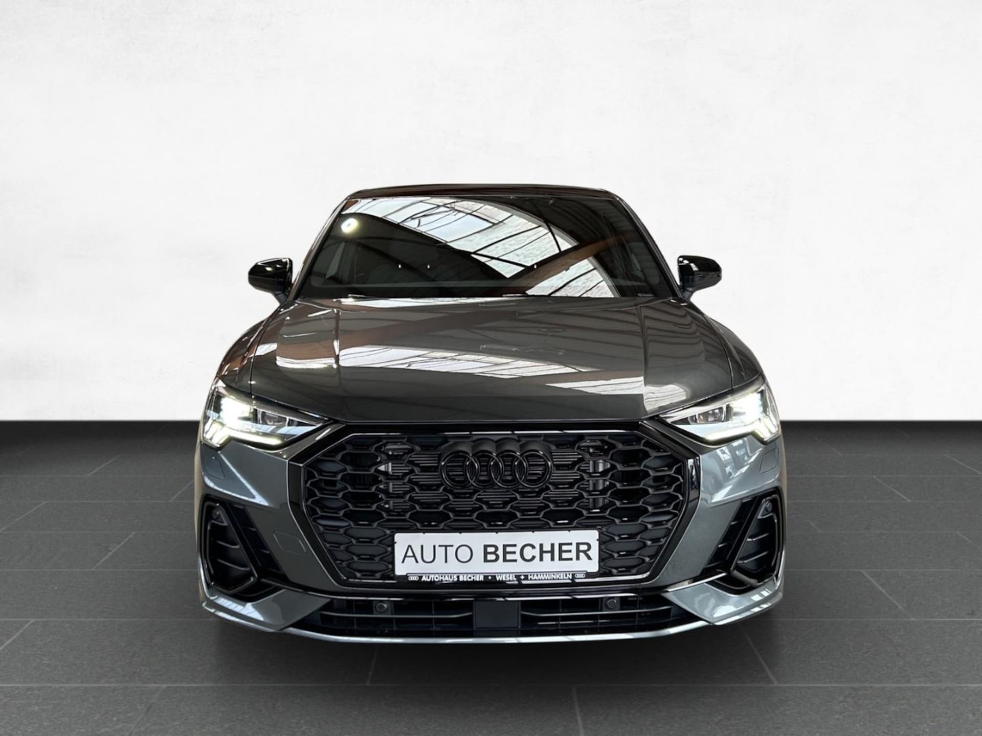 Audi Q3 Sportback S line