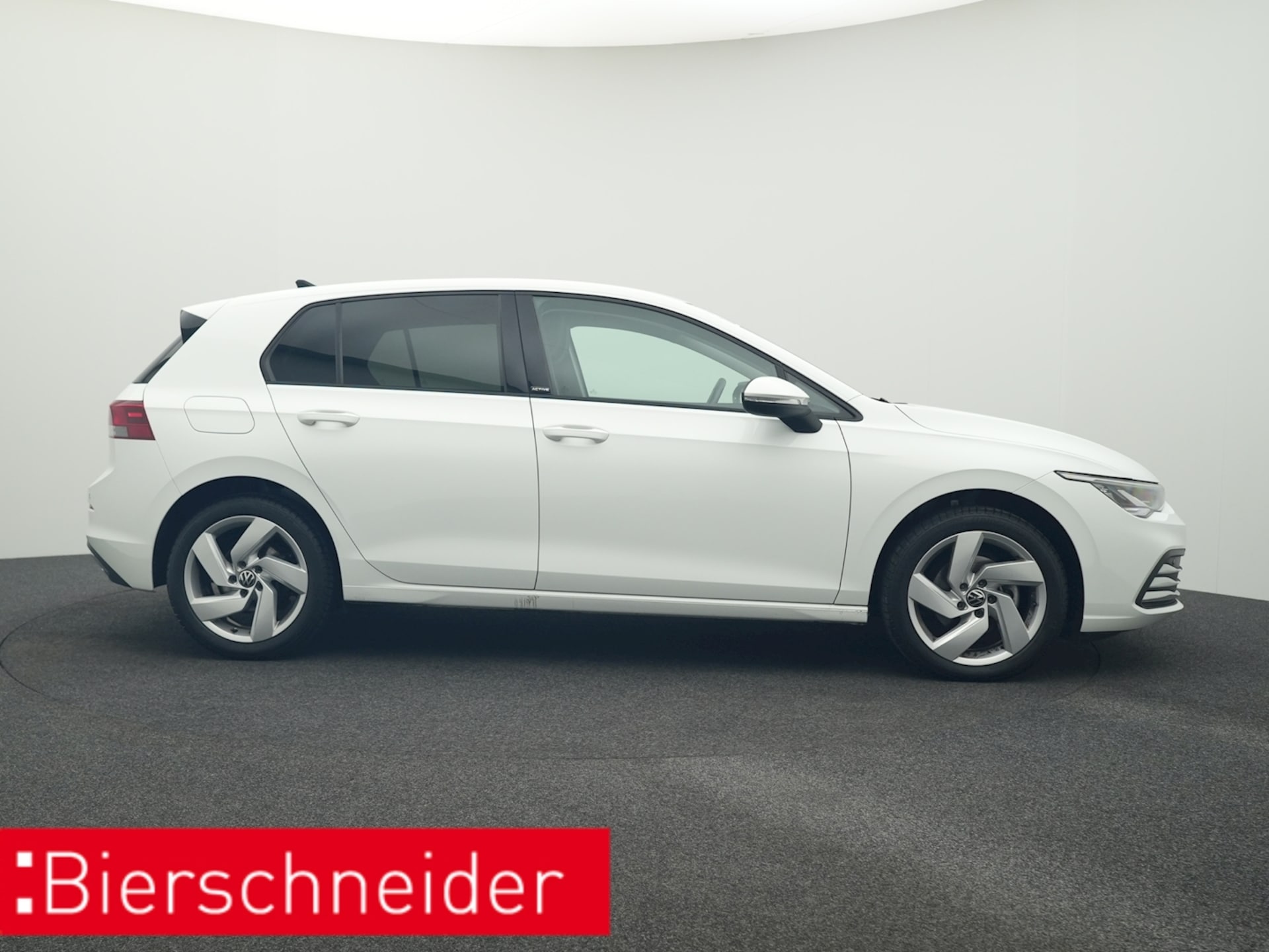 Volkswagen Golf Active